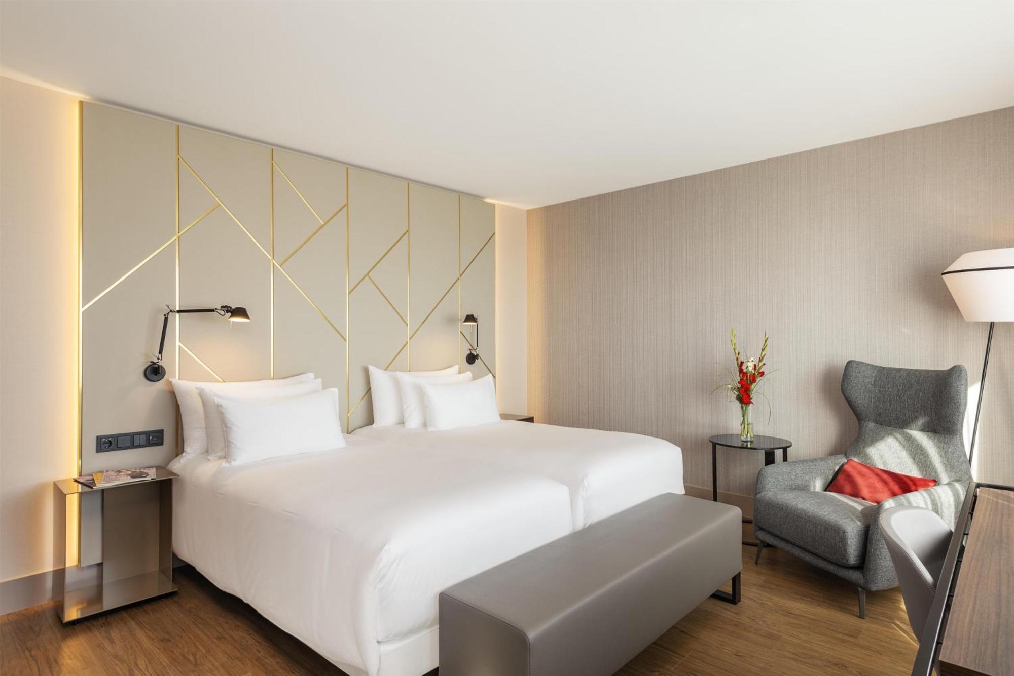 Premium Double or Twin Room with View,1710584117:JPEG