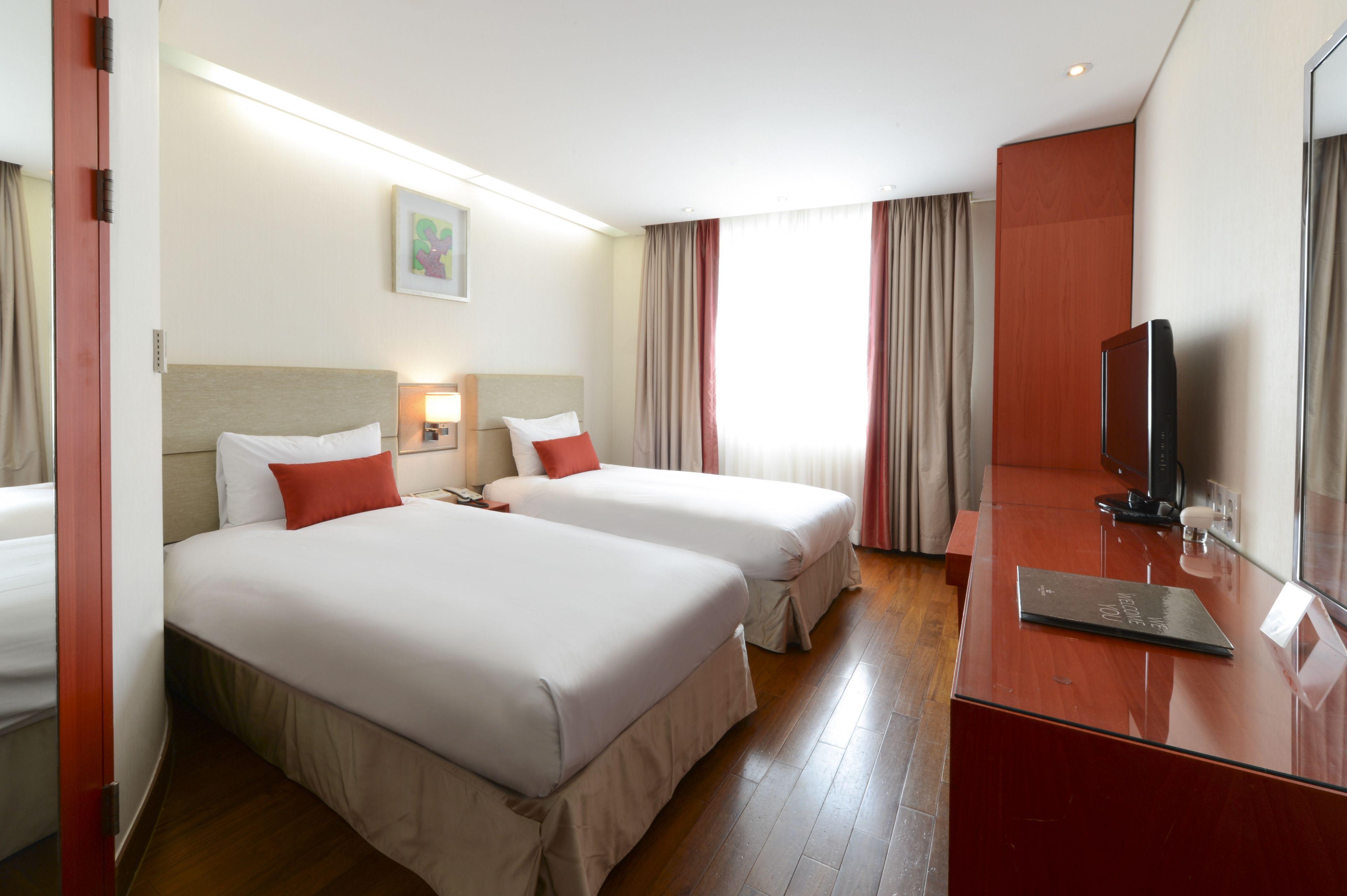 Twin Room A