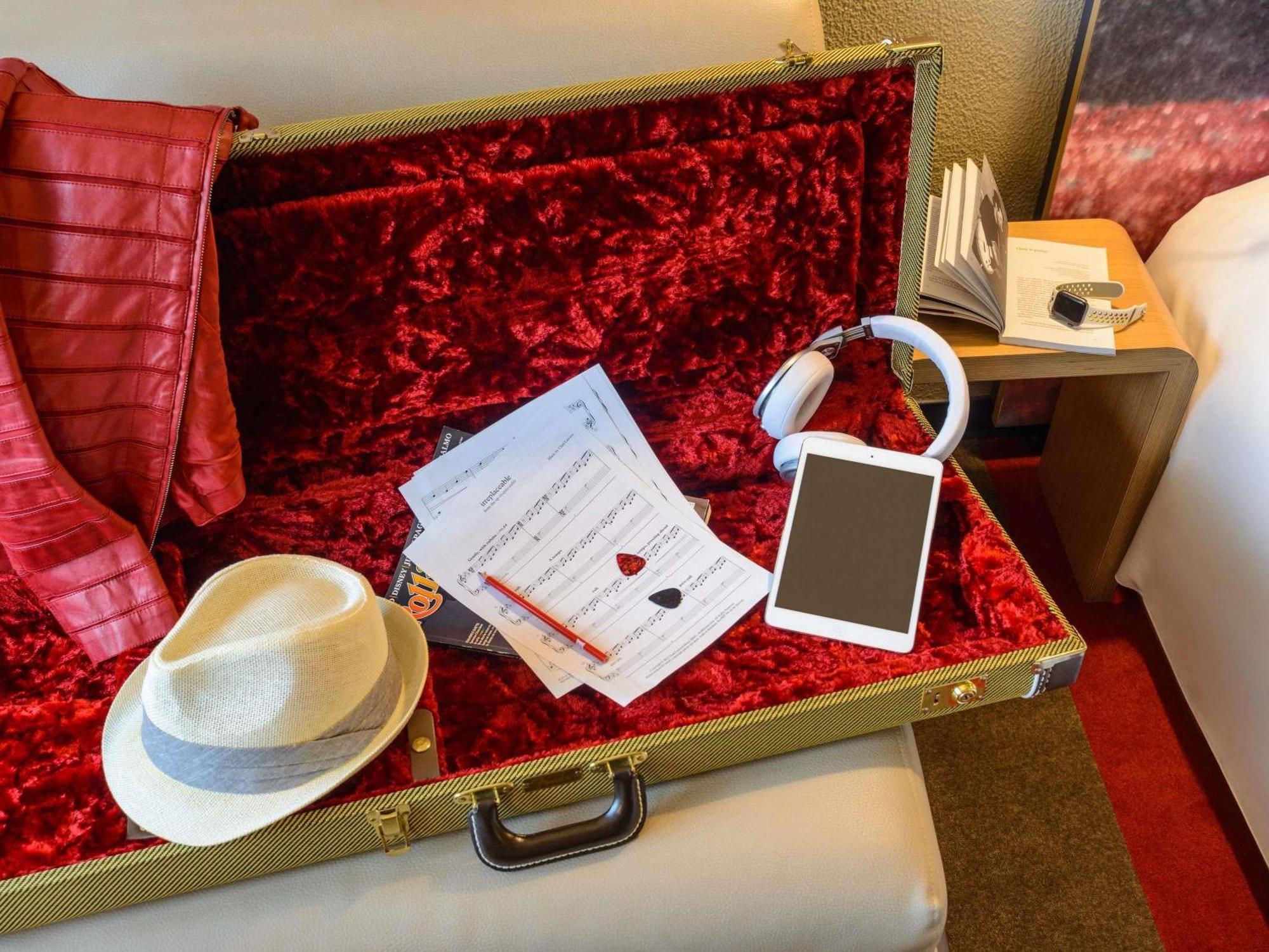 Premium Triple Room,1716987478:JPEG