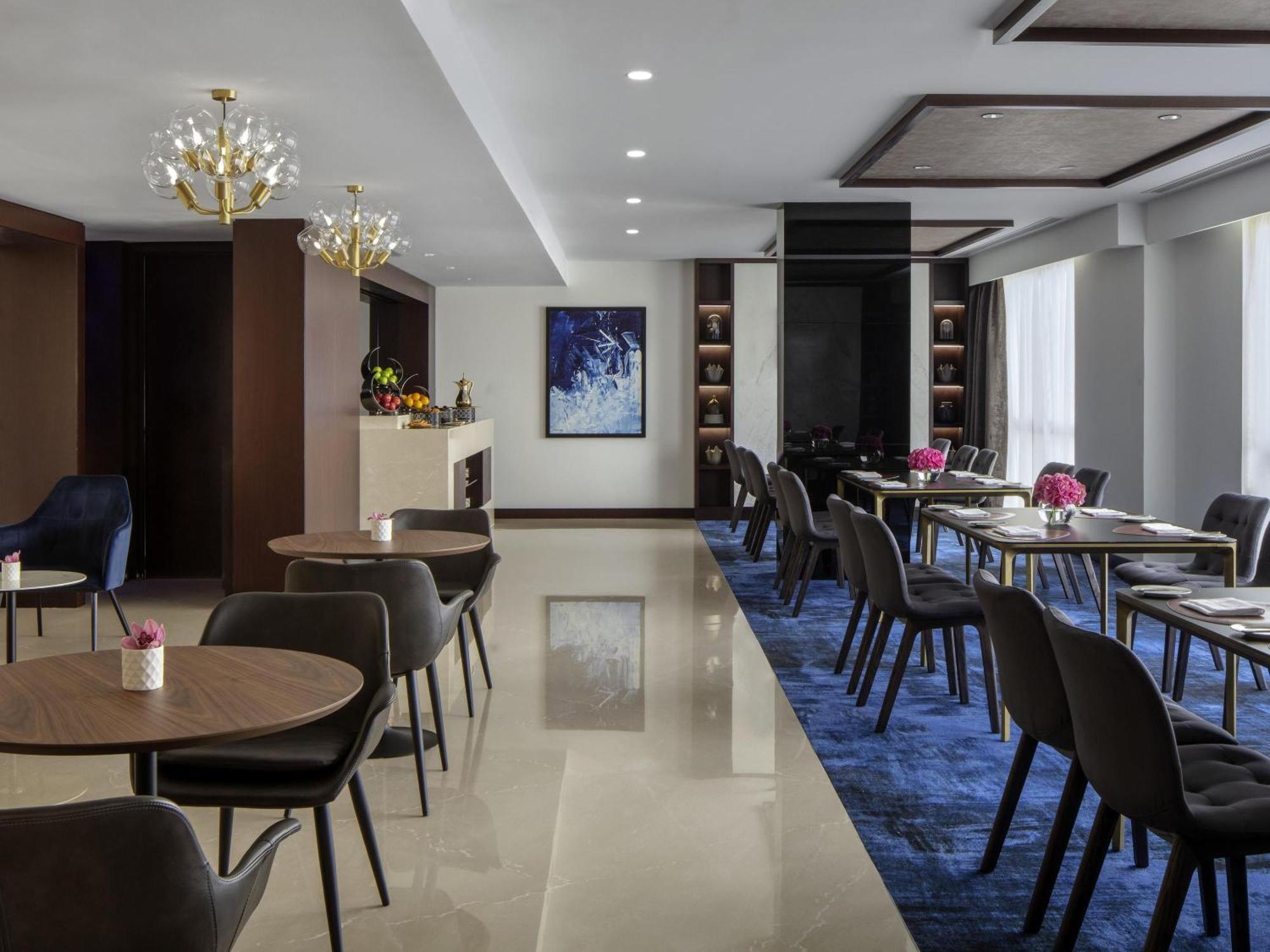 Executive King Suite,1716990611:JPEG