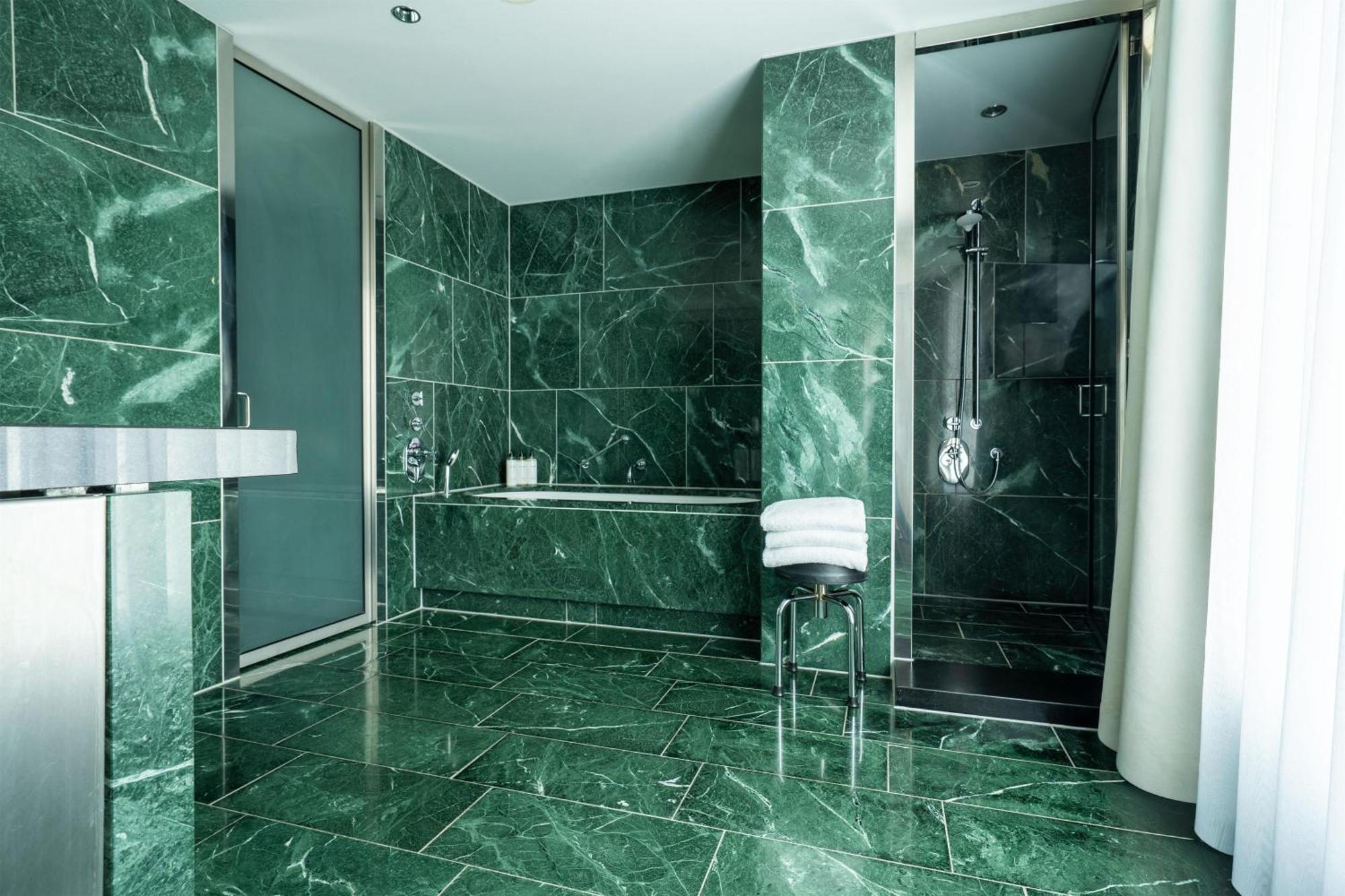 Grand Executive Suite