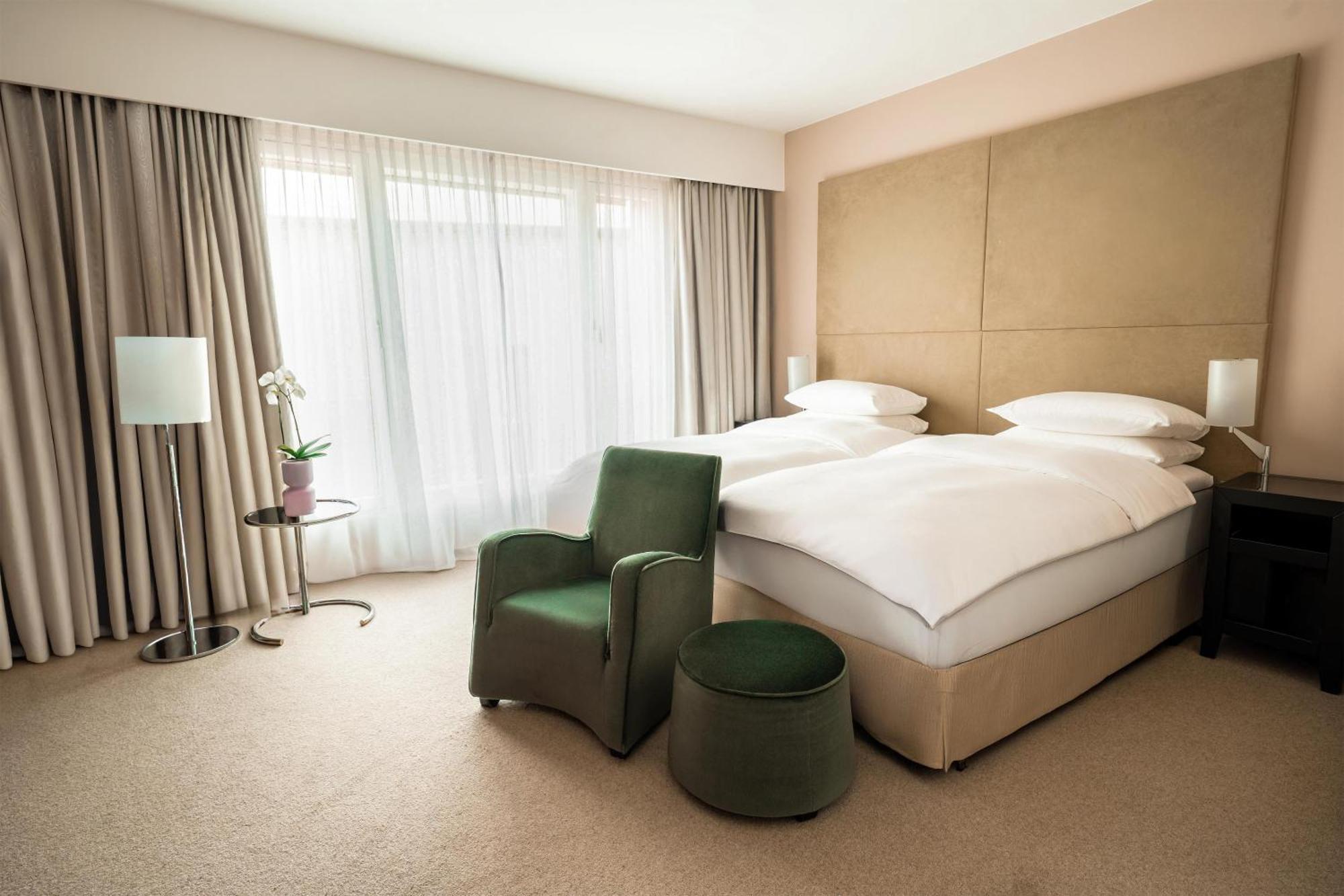 Grand Executive Suite