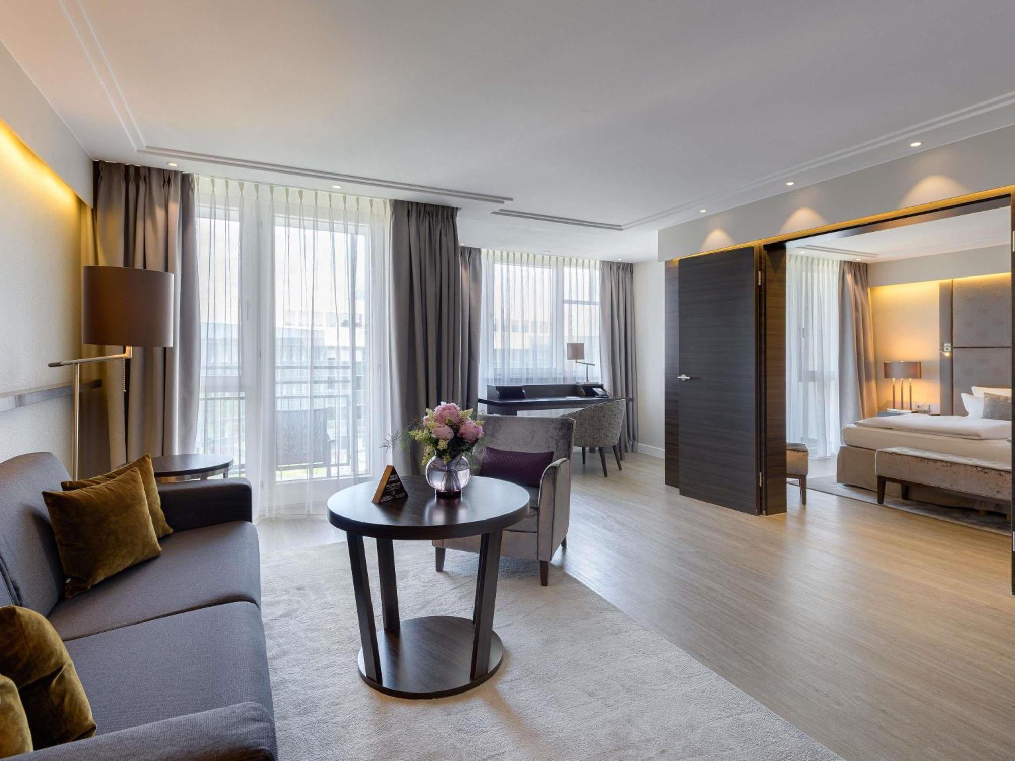 Superior Family Suite,1722935299:JPEG