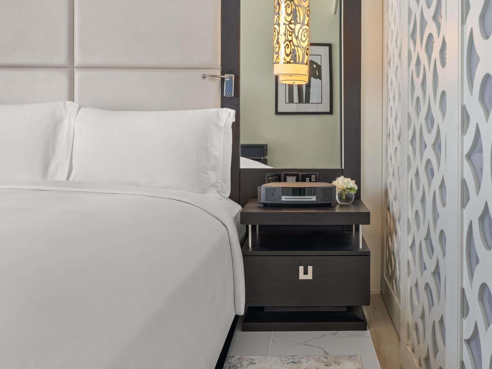 Luxury King Room Sea View