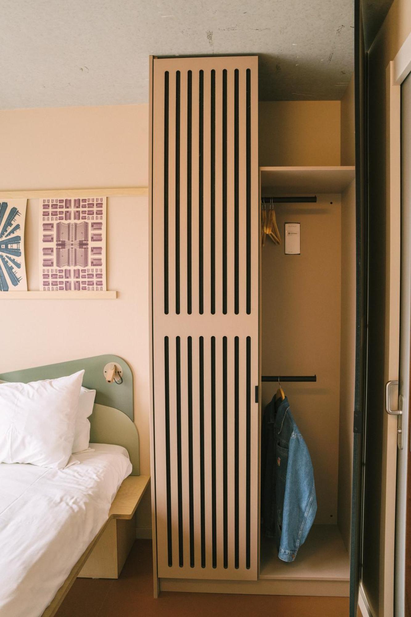 Queen Room Disability Access