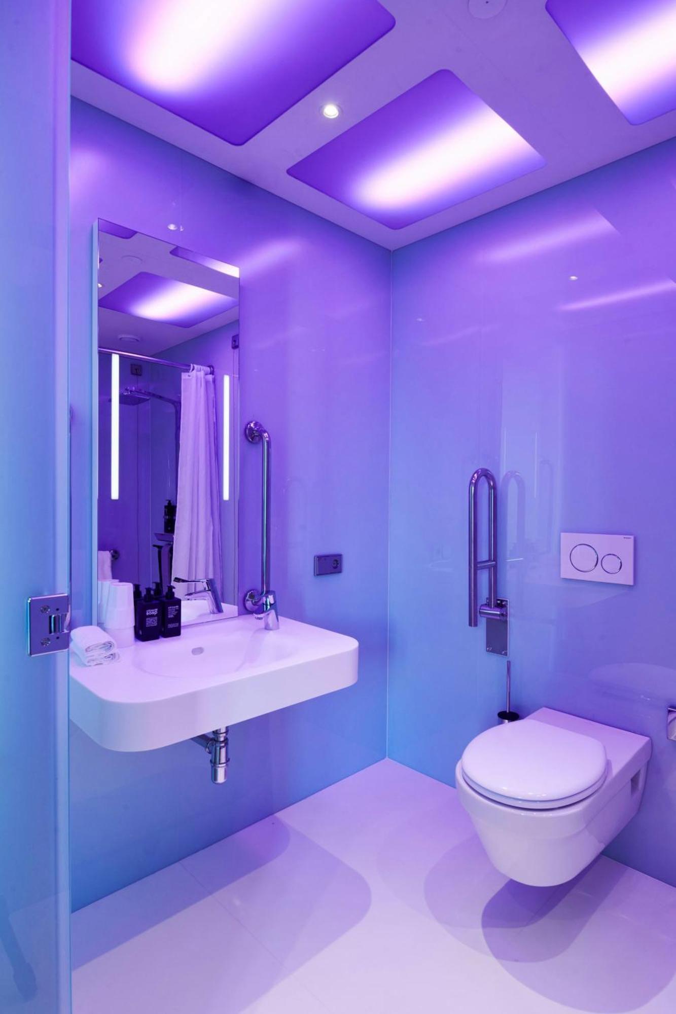 King Room Accessible