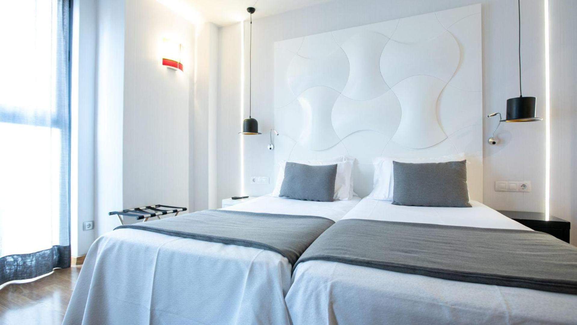 Double or Twin Room,1729991475:JPEG