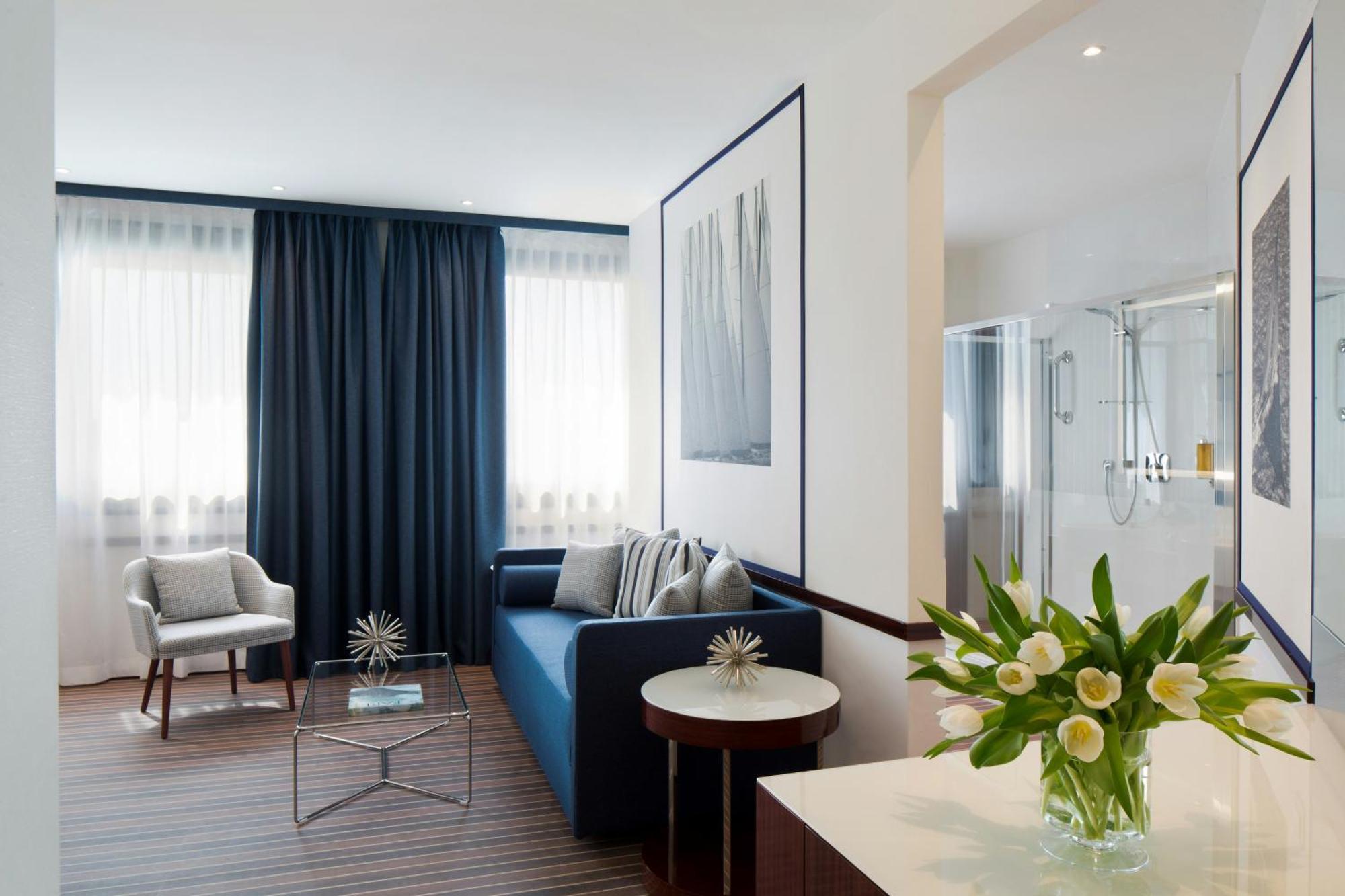 Junior Suite,1729994102:JPEG