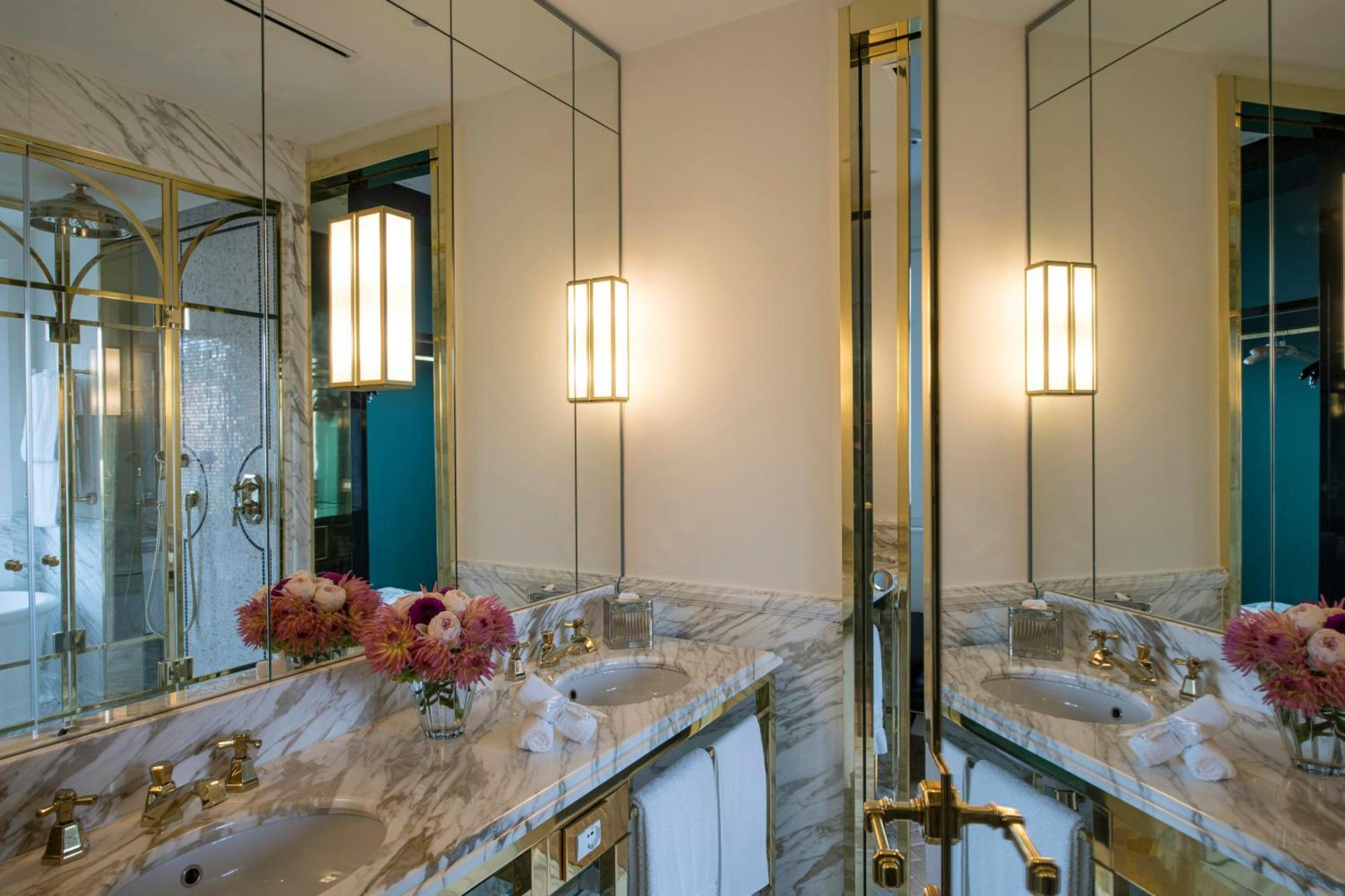Penthouse Suite
