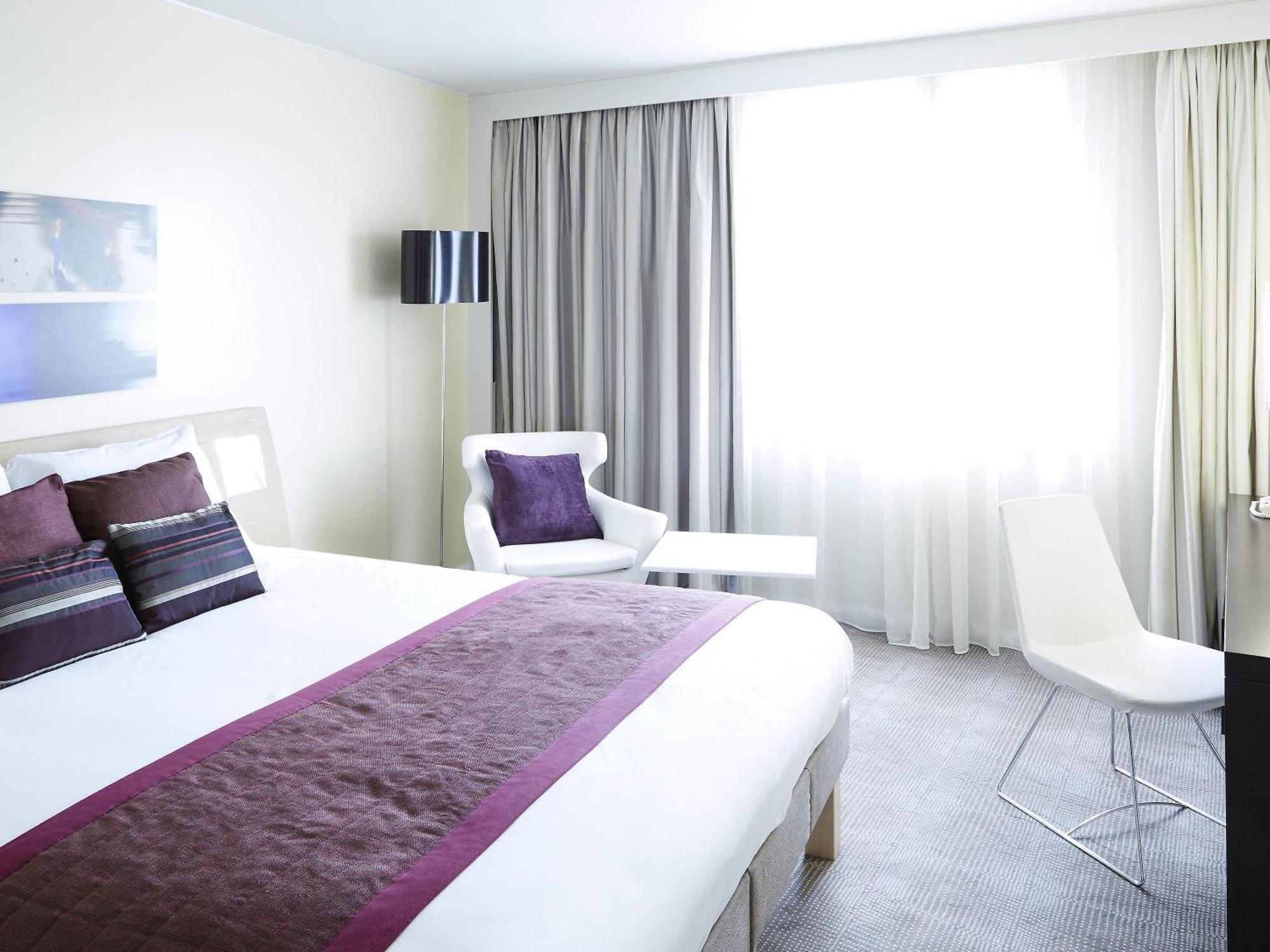 Executive Room 1 King Bed