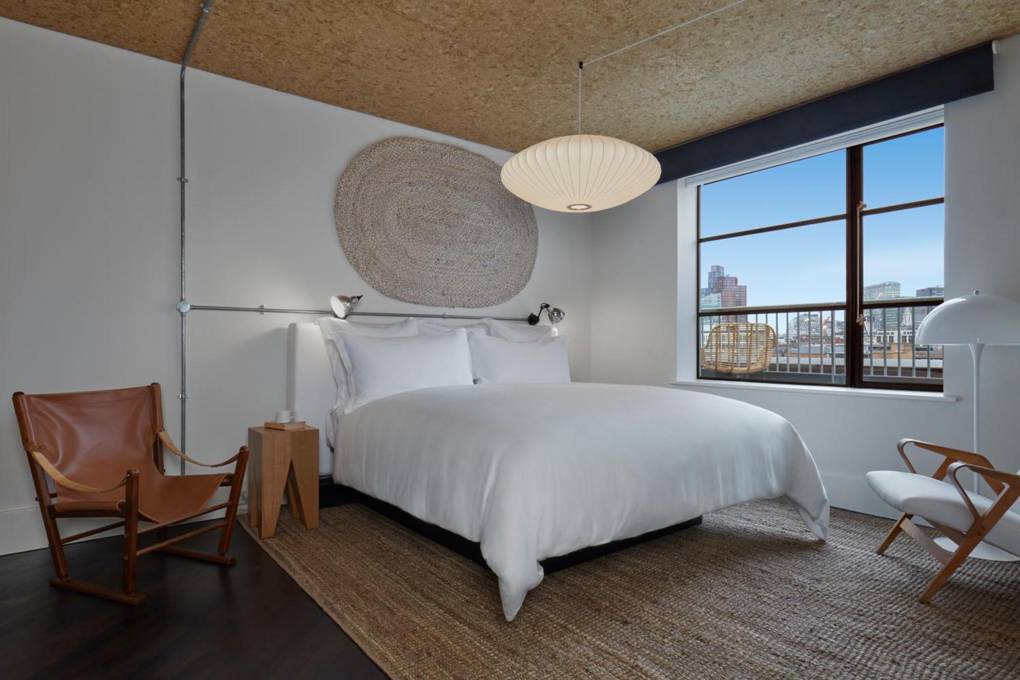 Studio Suite North