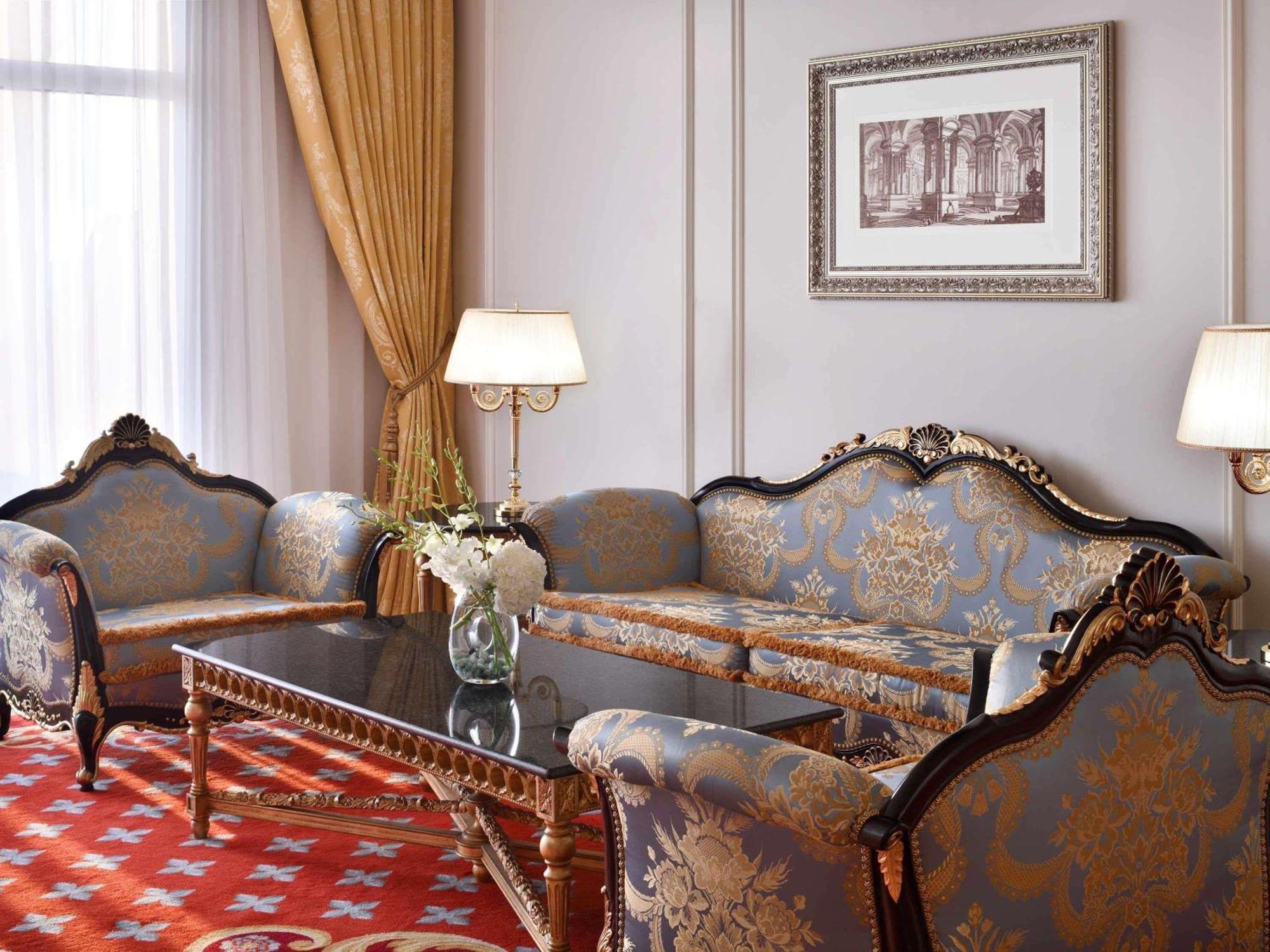 Raffles Presidential Suite balcony Lounge Access
