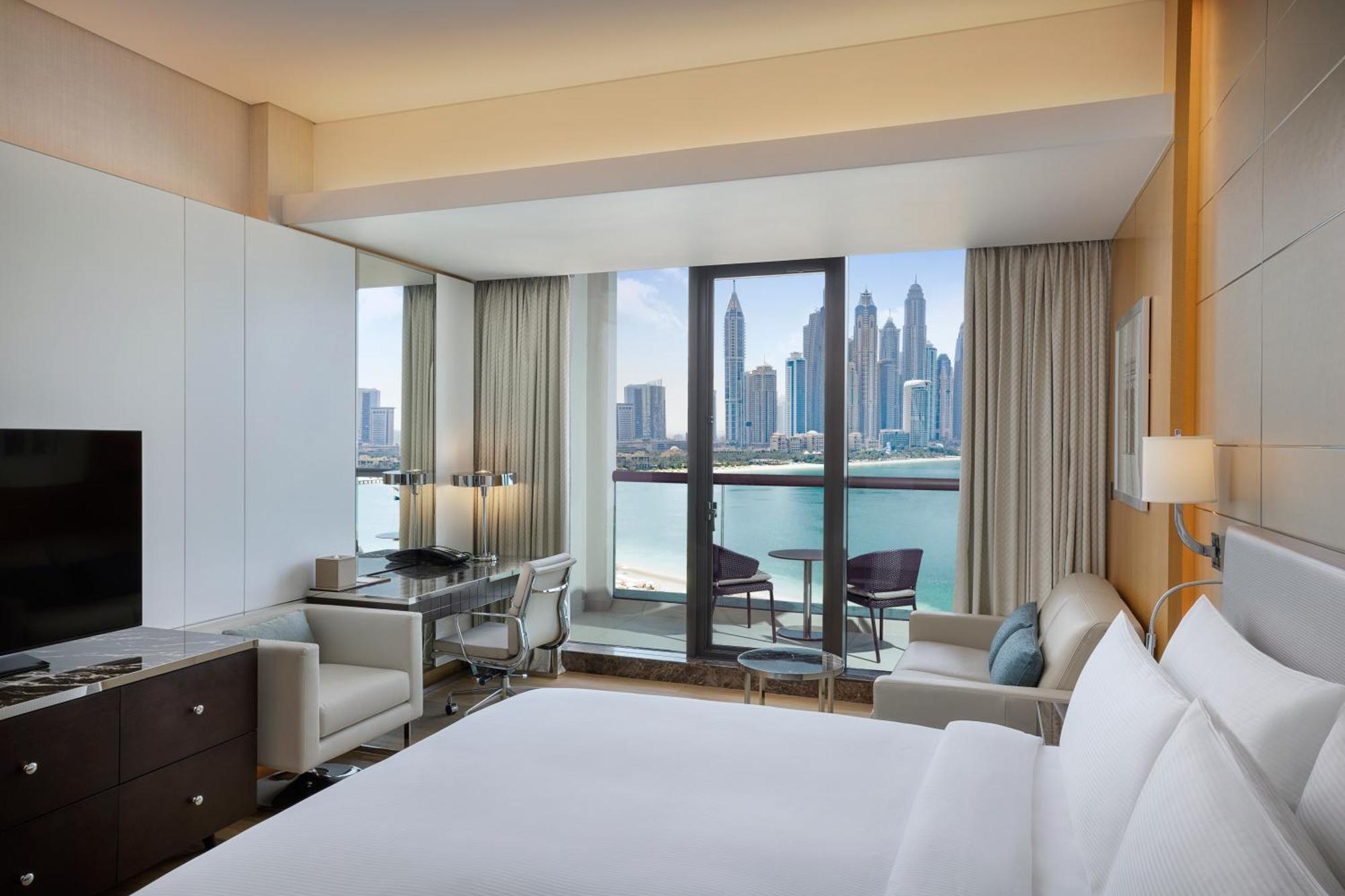 Premium King Room Balcony Sea View
