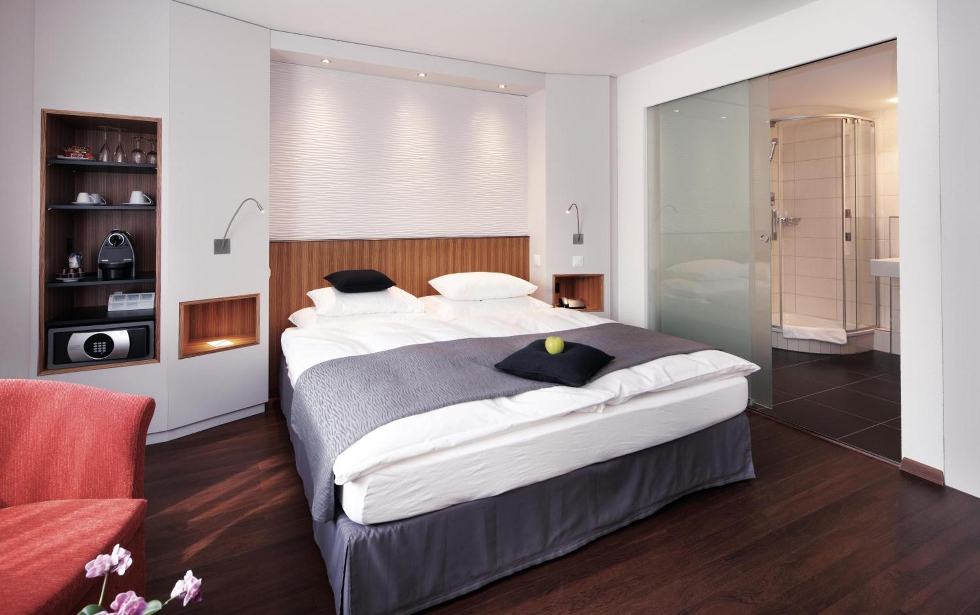 Superior King Room