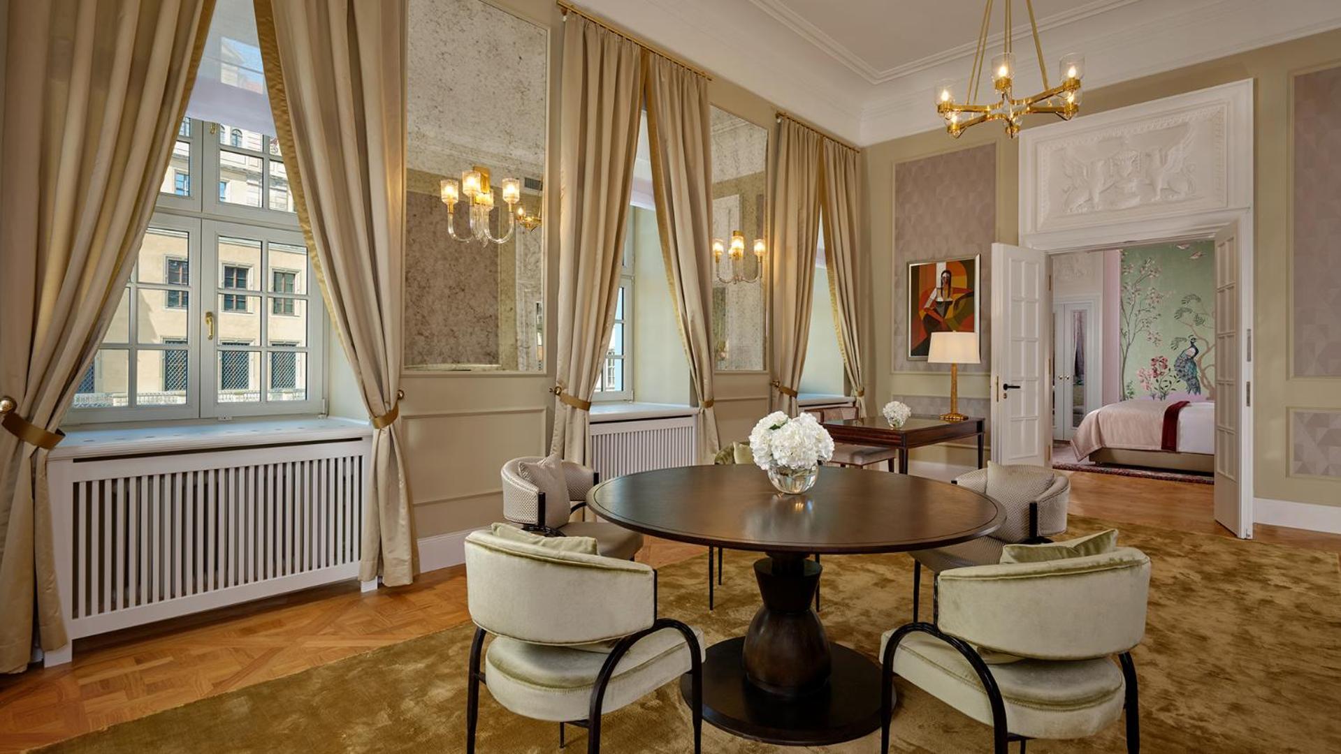 Royal Suite