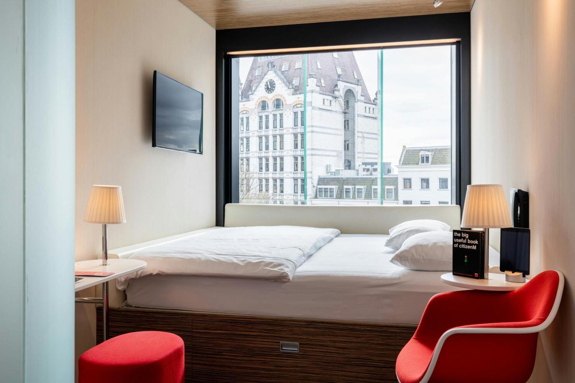 Rom med king-size-seng - Øvre etasje
