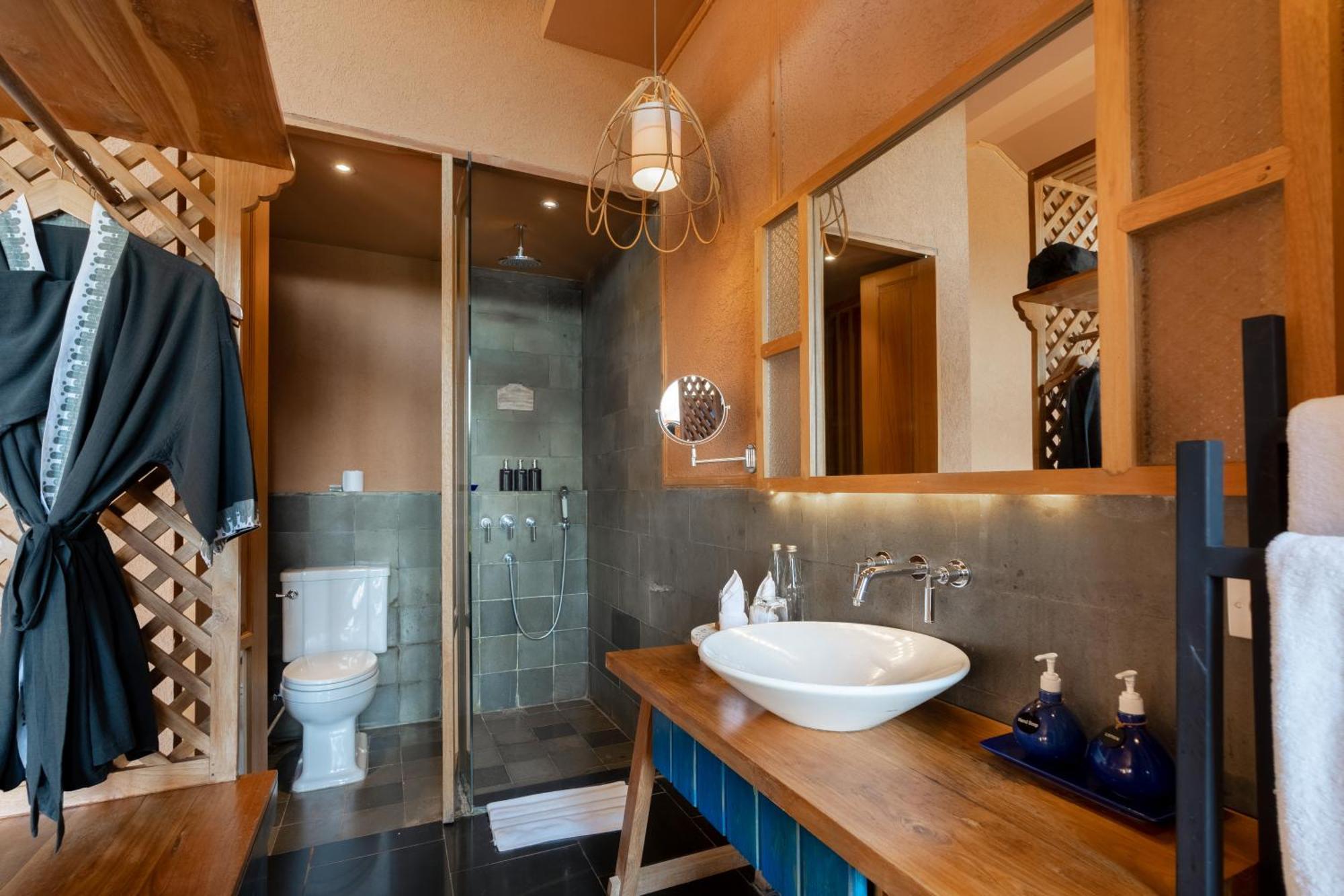 One-Bedroom Valley Pool Villa Benefit