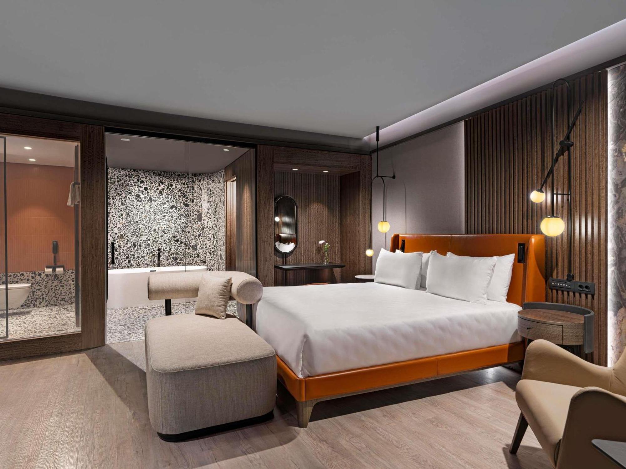 Executive One-Room Apartment