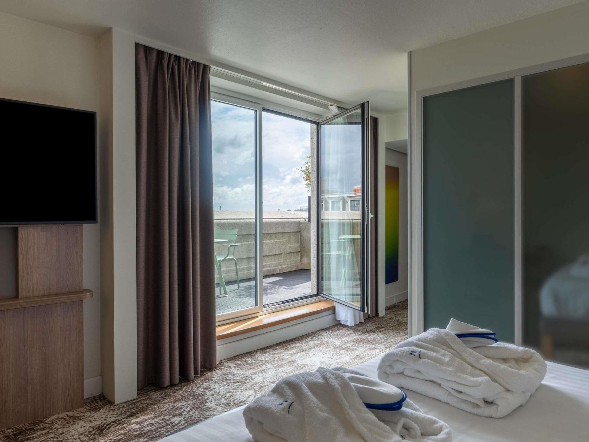 Executive Double Room with Queen Size Bed and Terrace,1742573946:JPEG