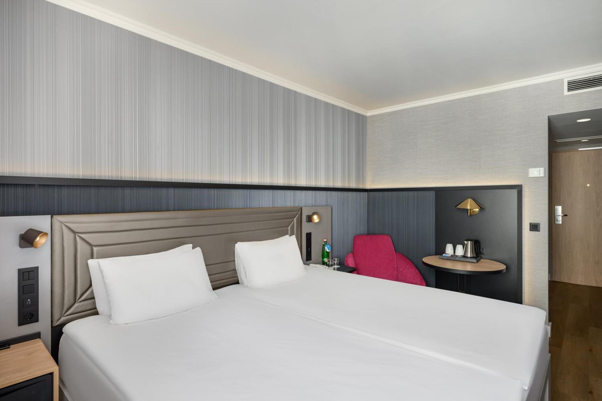 Superior Double Room,1742577553:JPEG