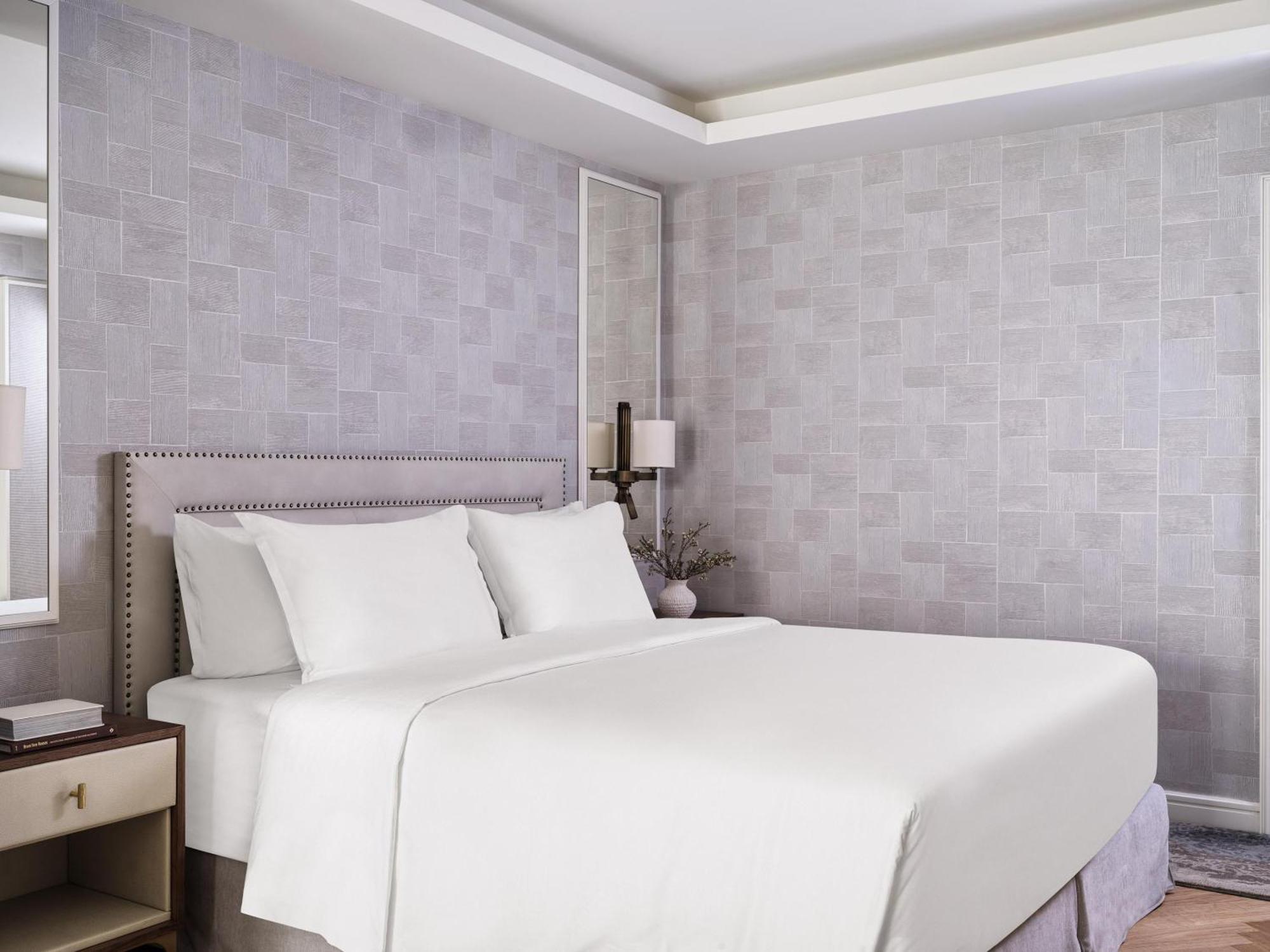 Junior Suite with Acropolis View,1742589313:JPEG