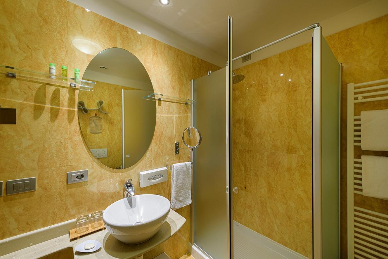 Dobbeltrom Elegance SPA