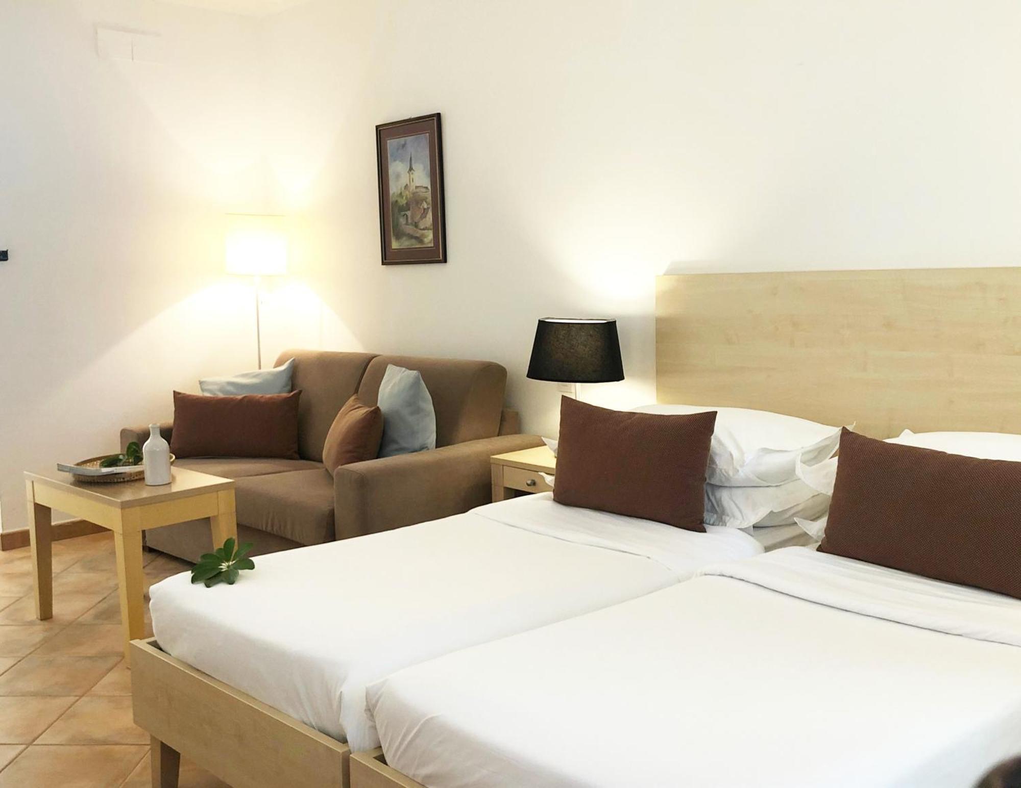 Economy Junior Suite