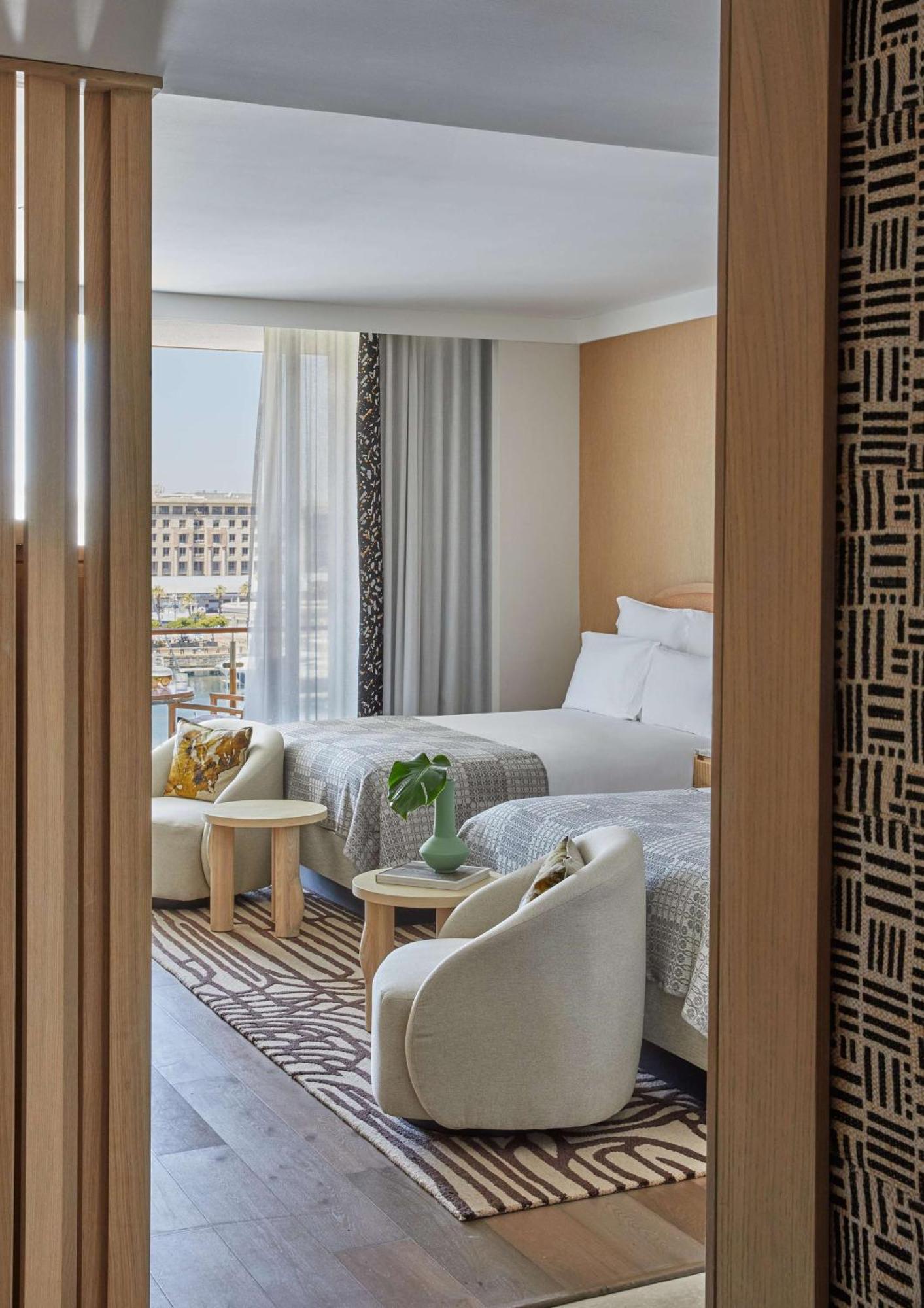 Marina Harbor View Double Queen Room