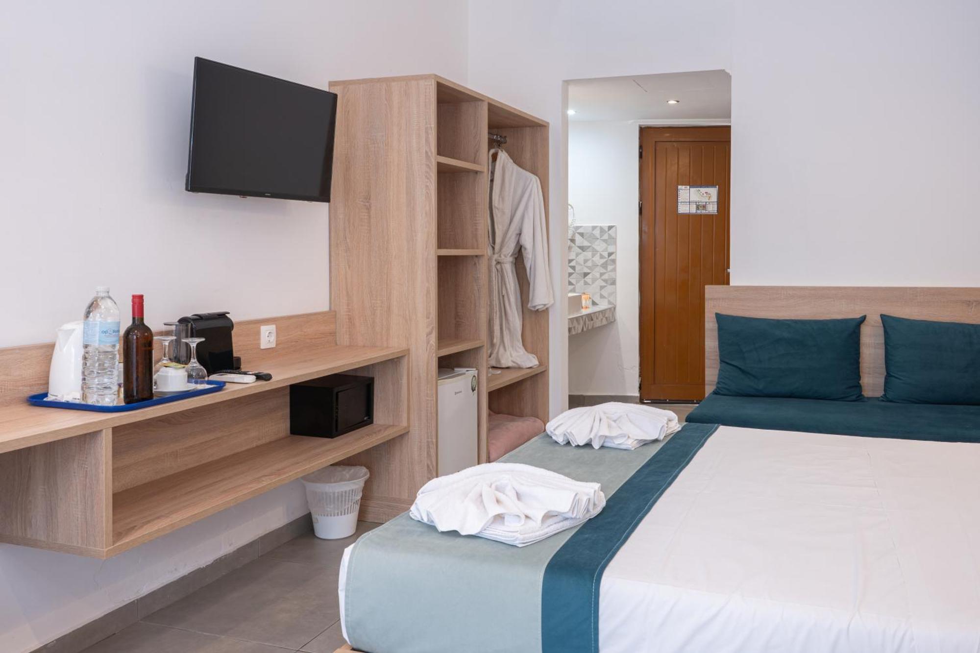 Junior Suite Sharing Pool