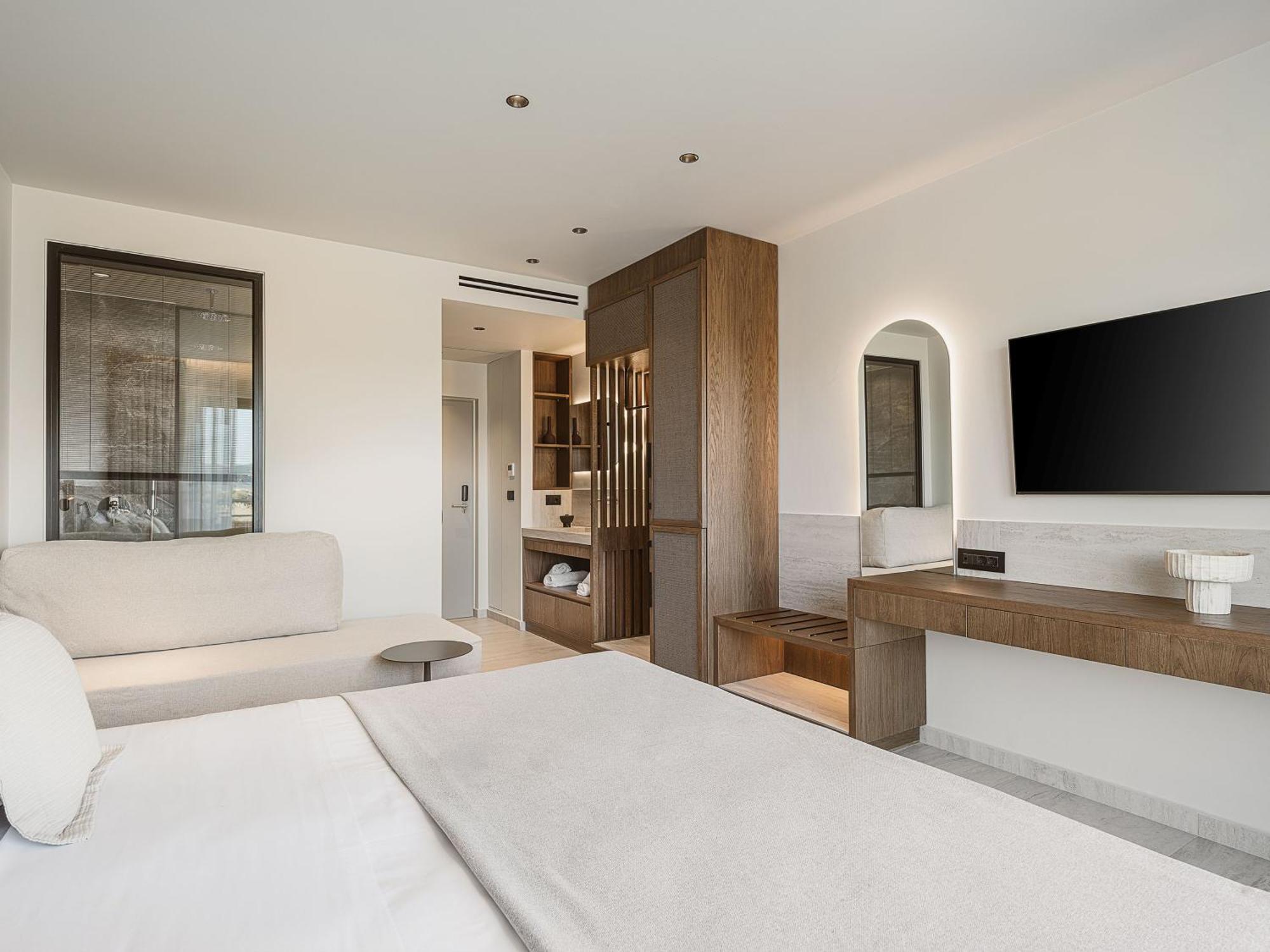 Standard Room | Side Sea View