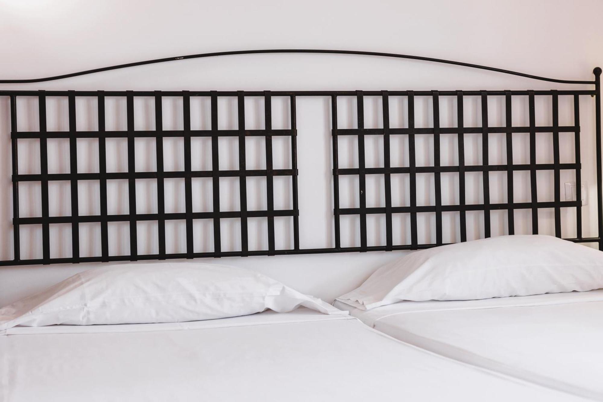 Eco-Friendly One-Bedroom Apartment Double Or Twin No Cleaning Service