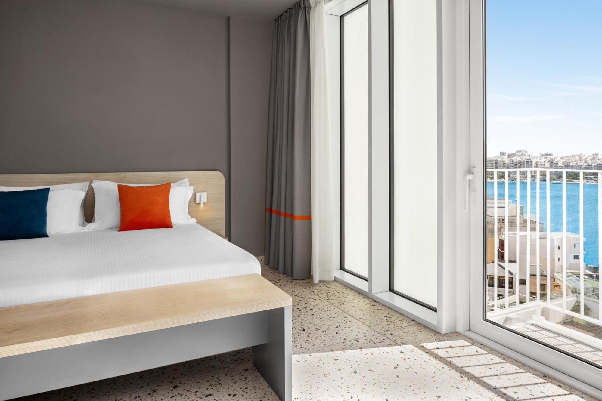 Superior Double Room Lateral Seaview