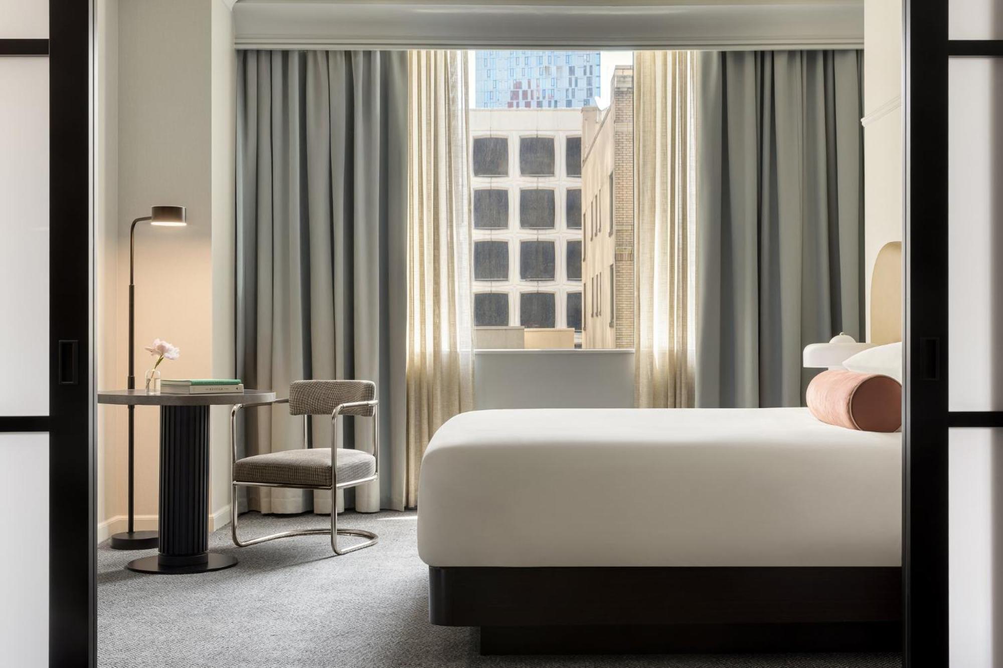 Premium King Room,1722946320:JPEG