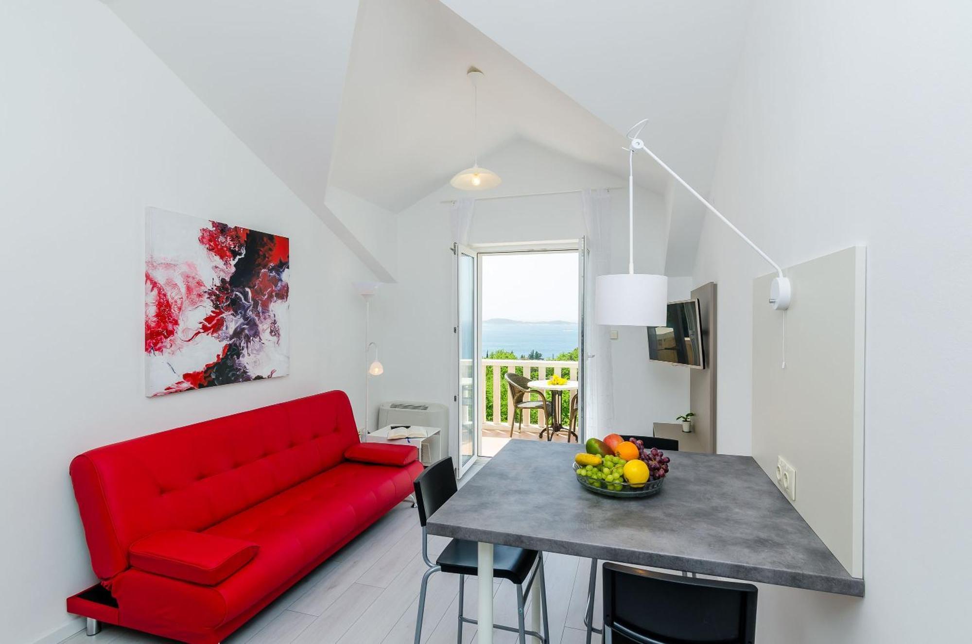 Premium One Bedroom Apartment Terrace sea View