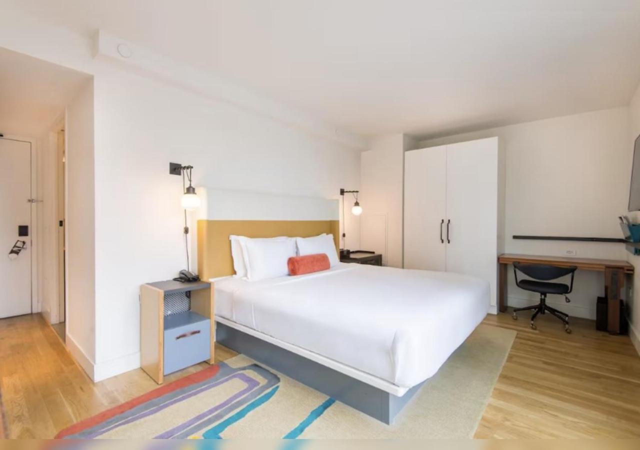 Standard King Room Roll Shower Mobility Access