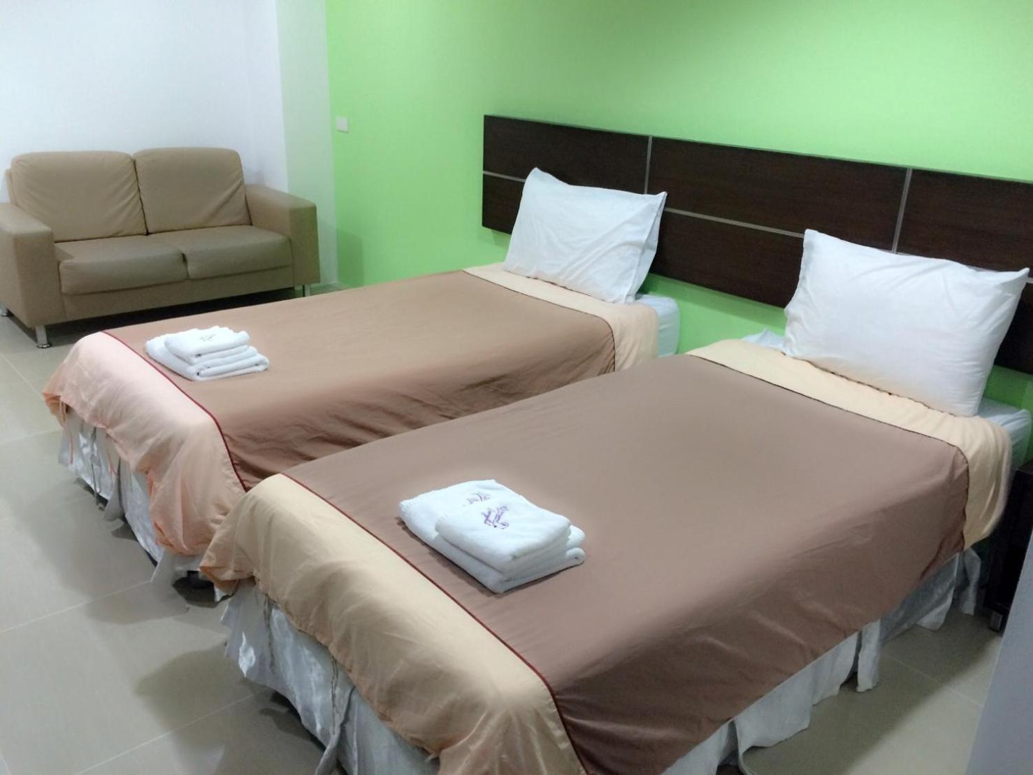 Standard Twin Room,1742996955:JPEG