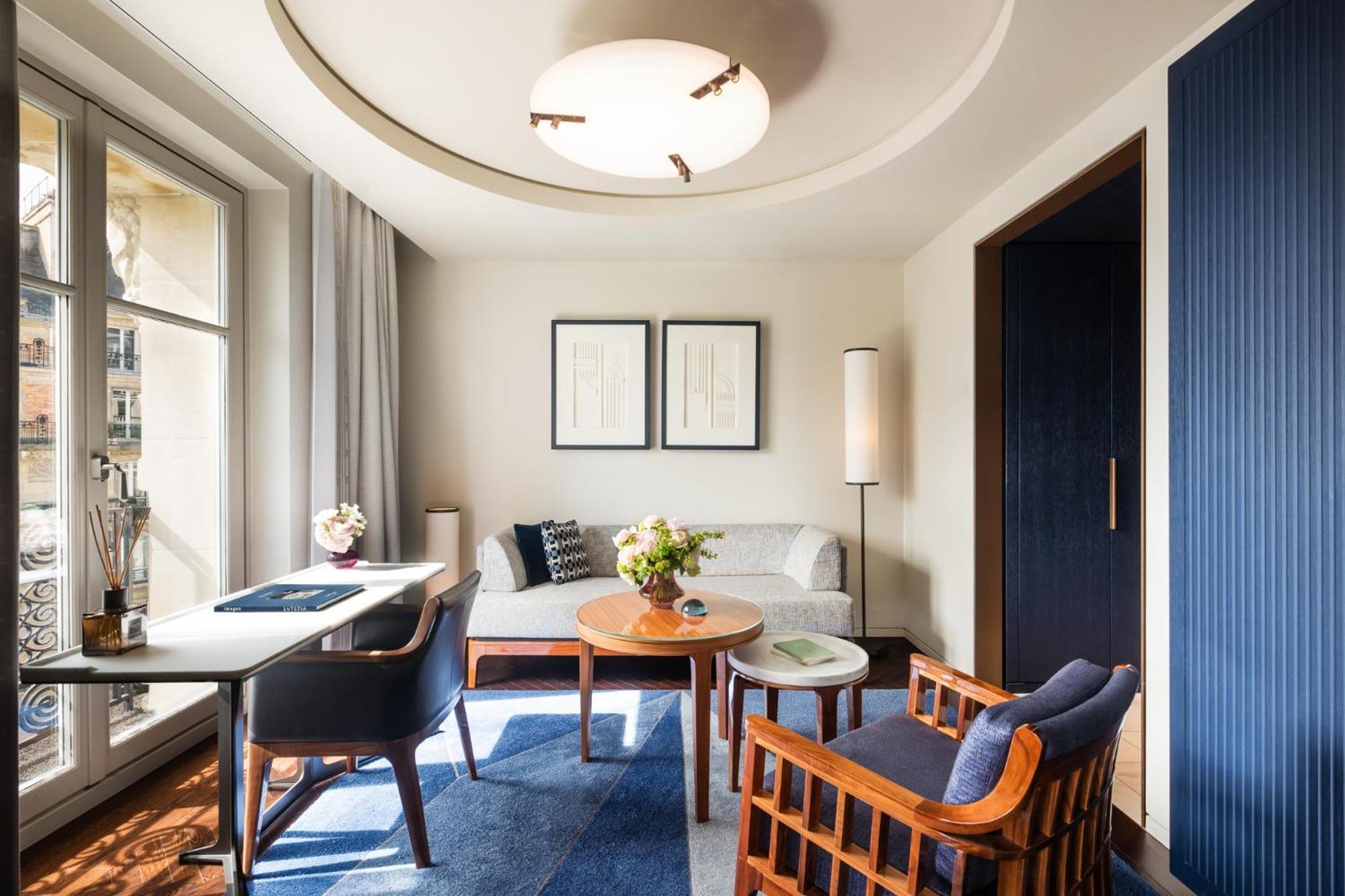 Deluxe Suite