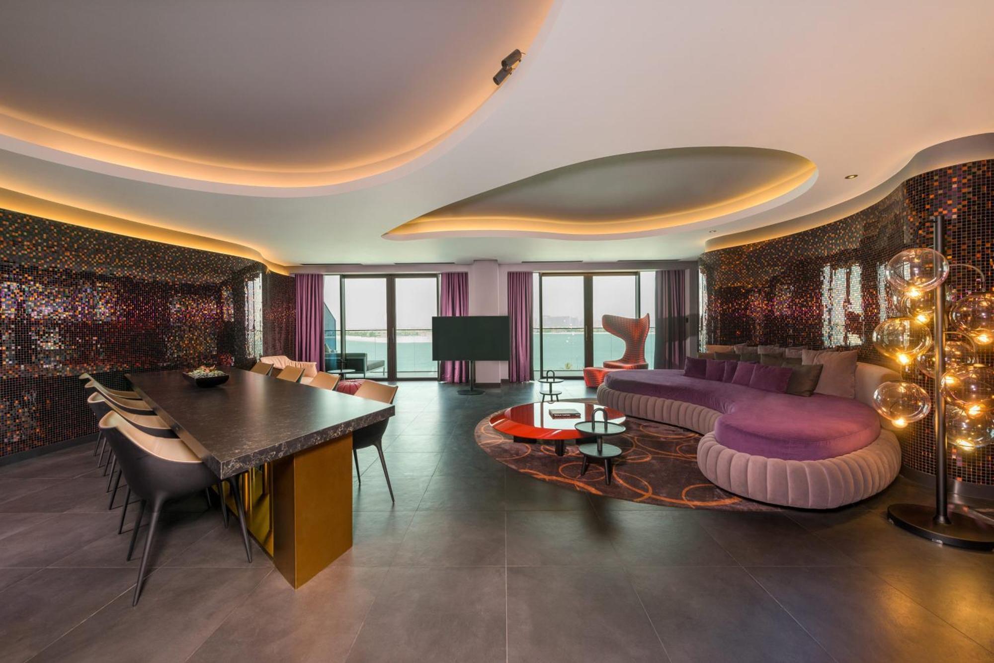Marvelous Jacuzzi 1 Bedroom Suite 1 King Whirlpool Private Terrace includes 3 hours of Flow of Selected Drinks