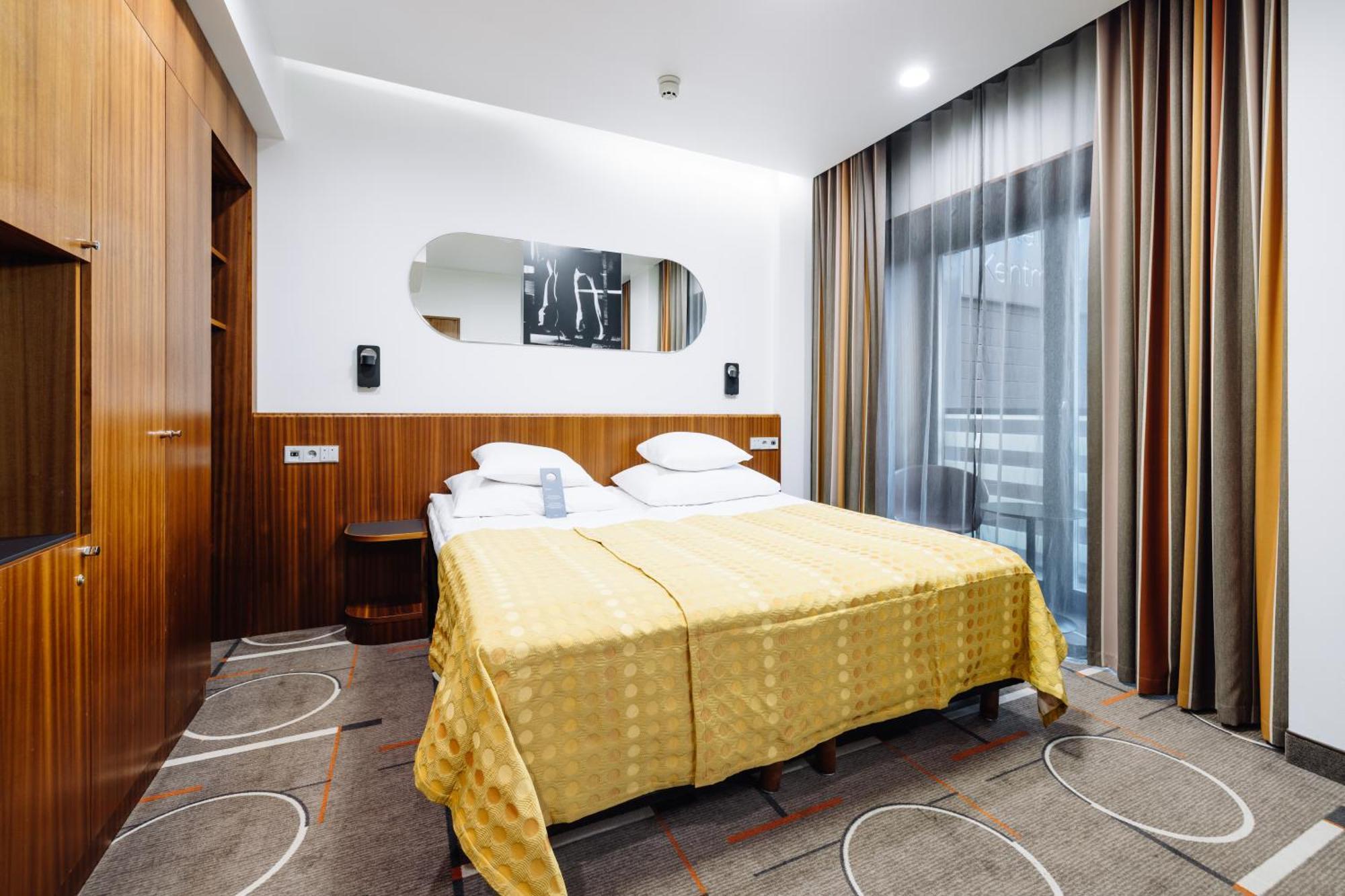 Standard Double or Twin Room,1743331055:JPEG