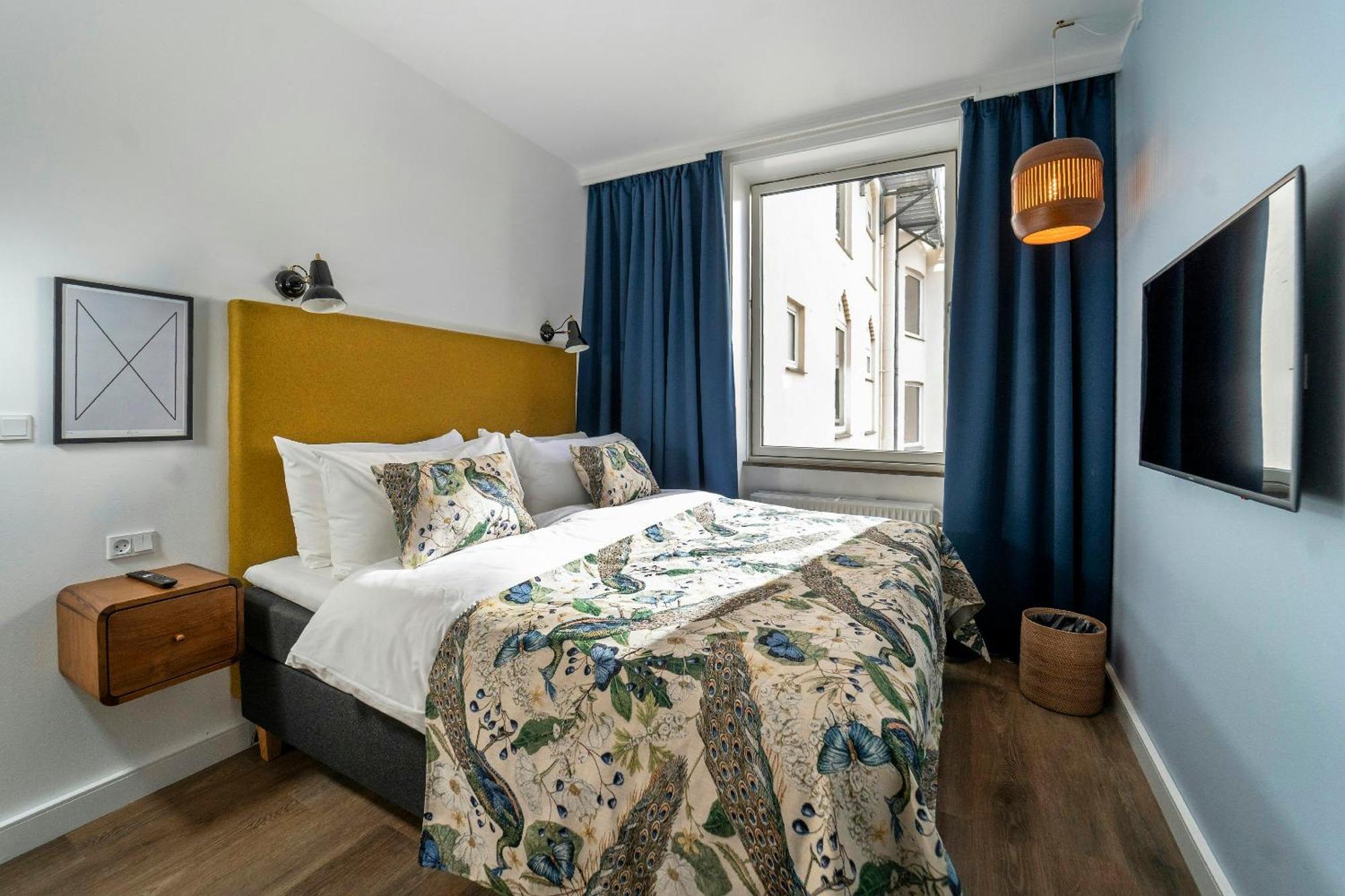 Small Double Room,1746815789:JPEG