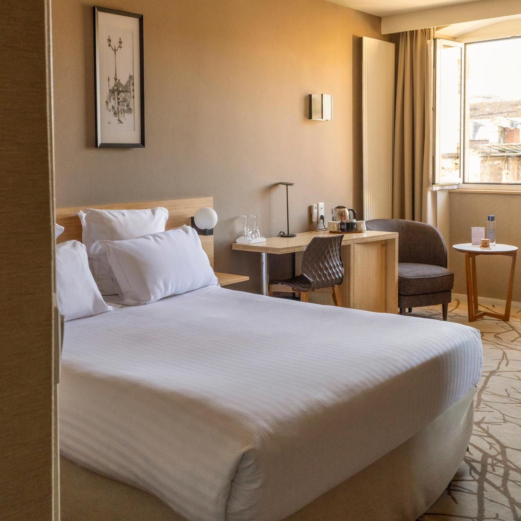 Superior Queen Room