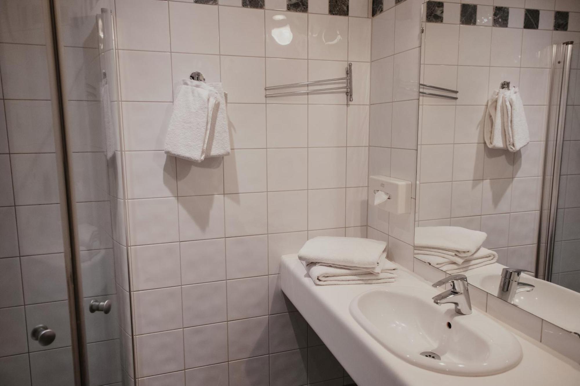 Superior Double Room,1746826017:JPEG