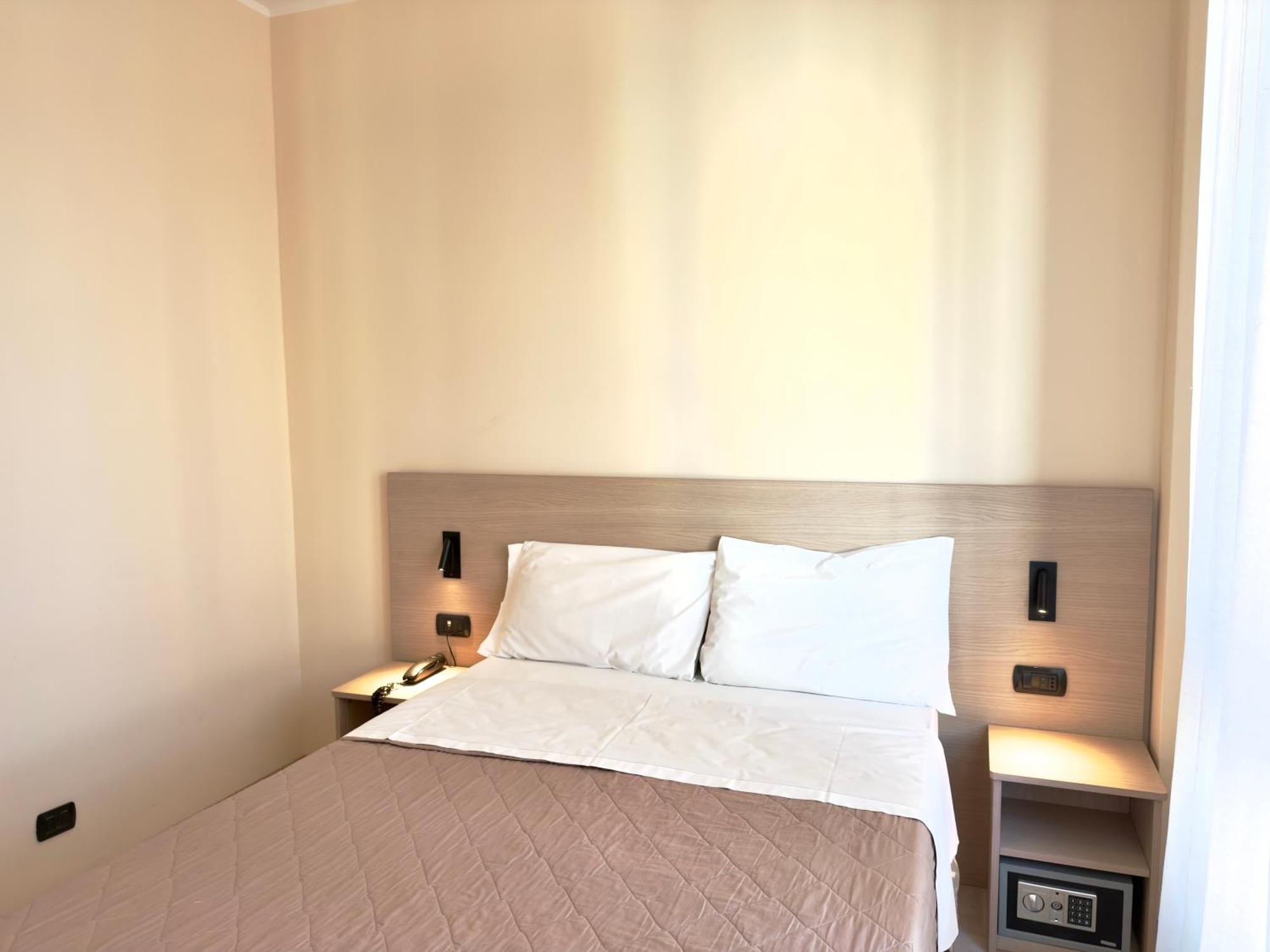 Superior Single Room