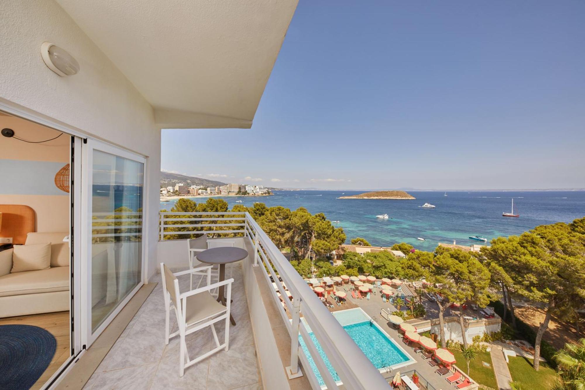 My Favorite Club Double Premium Sea View