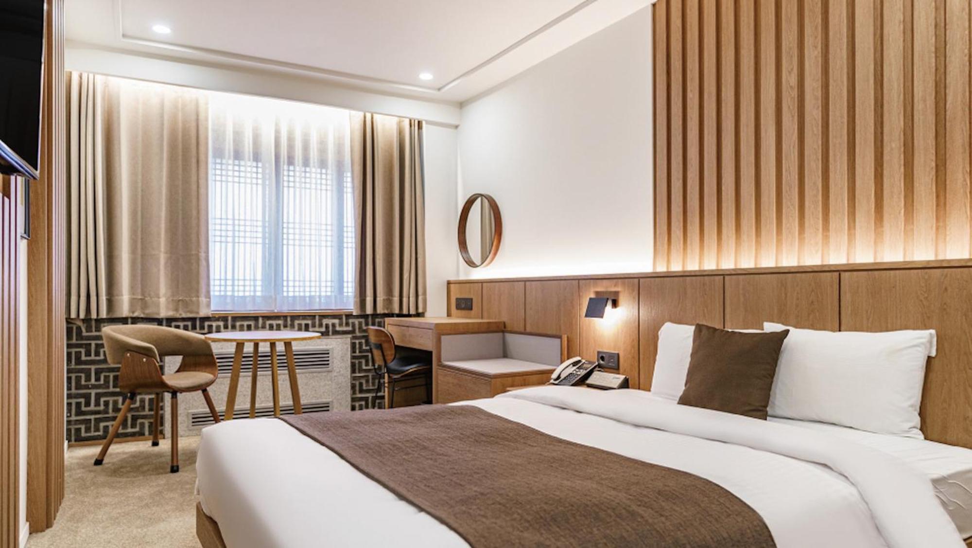 Premier Standard Double Room