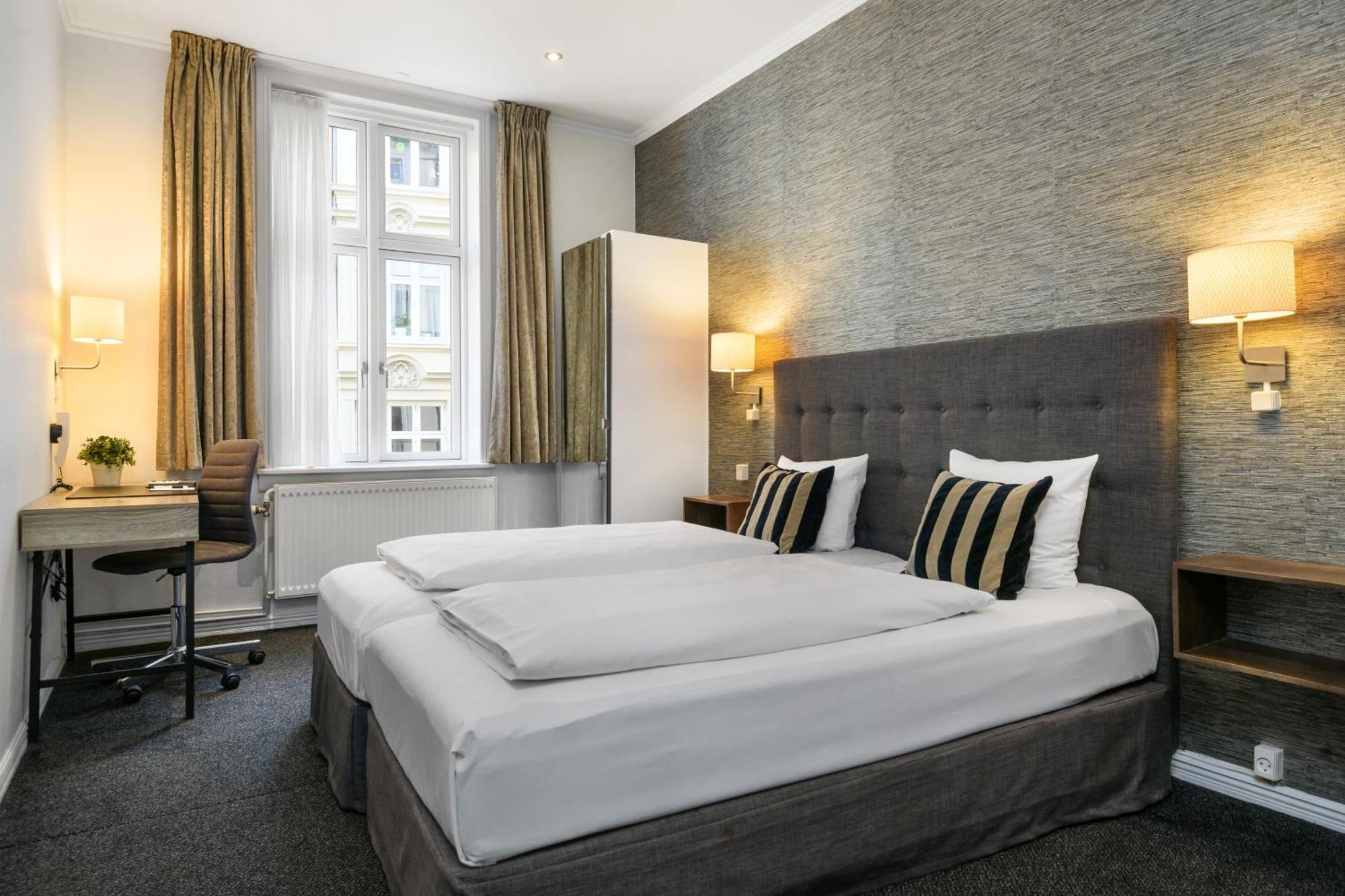 Comfort Double or Twin Room