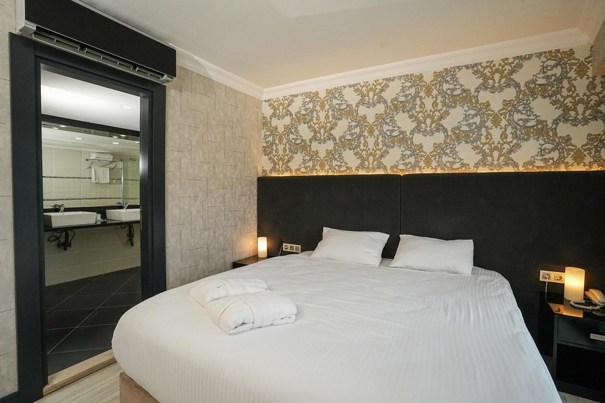 Luxury Quadruple Room