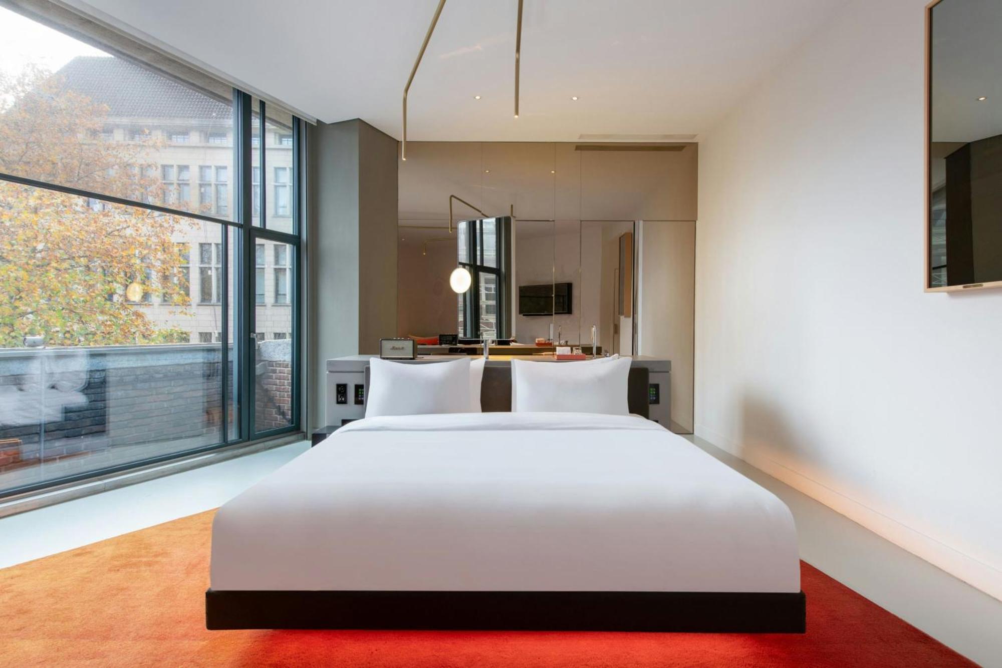Premier Suite Exchange Suite 1 King