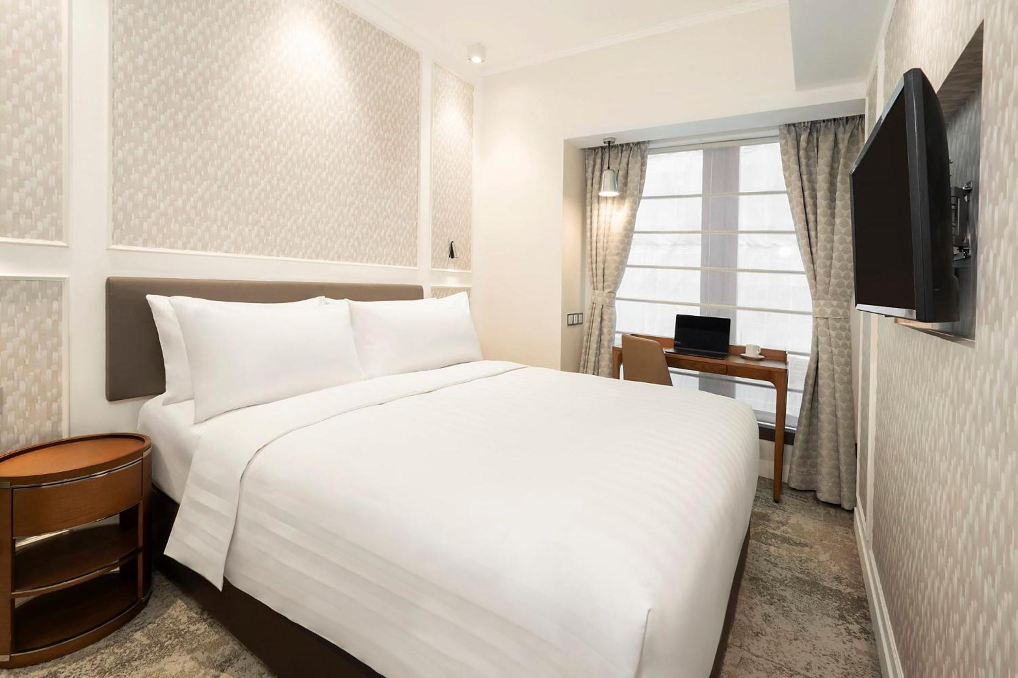 One Bedroom Suite