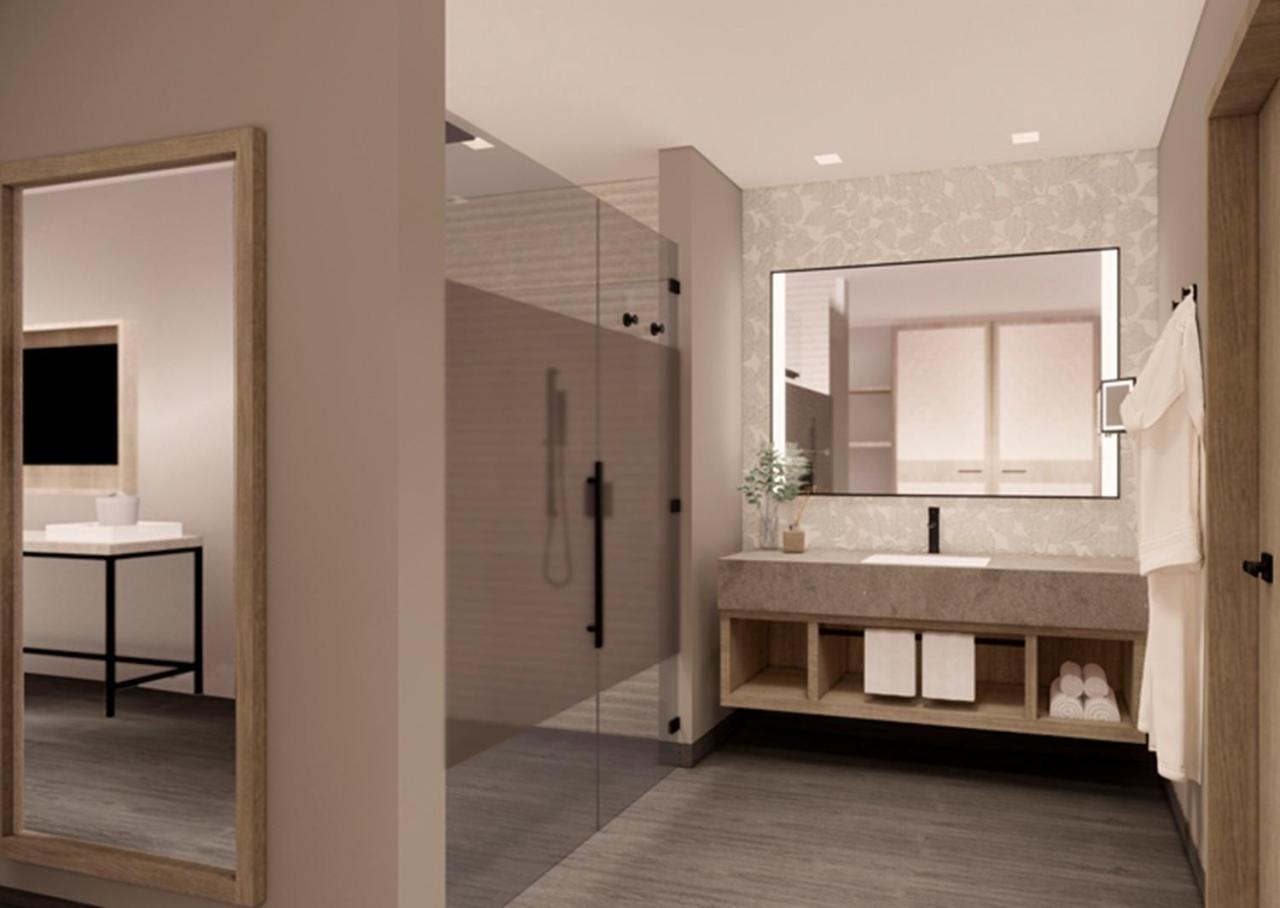 ADULTS JUNIOR SUITE SWIM UP QUEEN